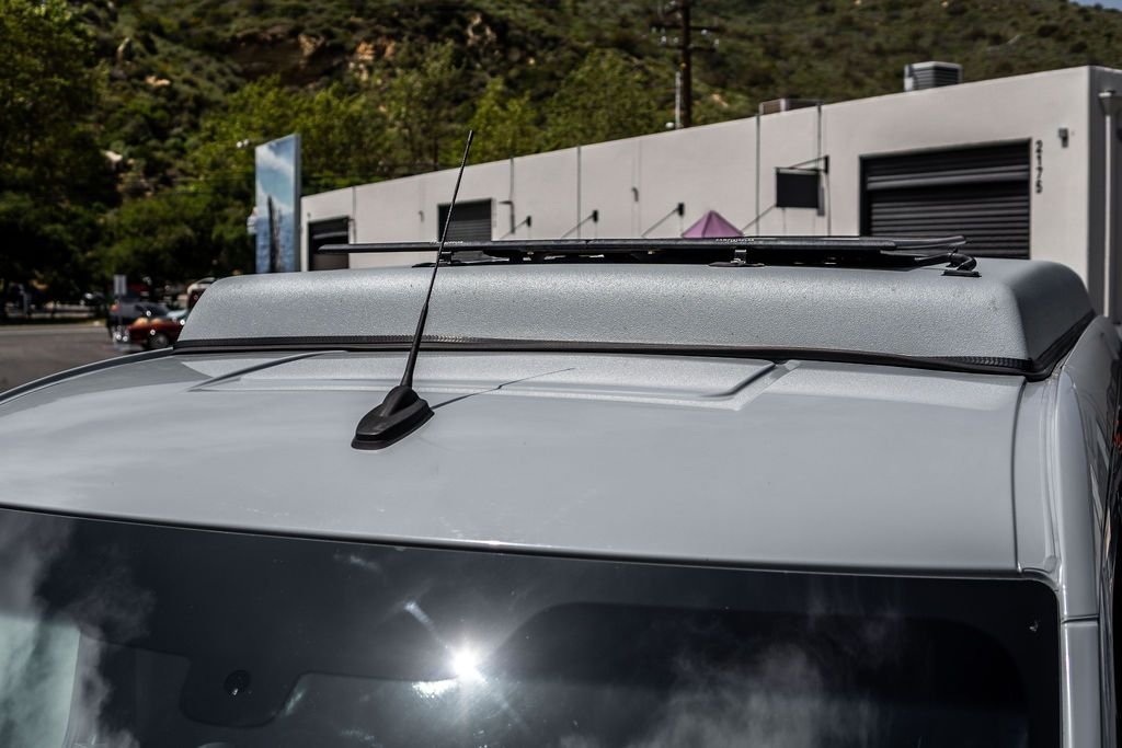 2022-mercedes-benz-field-pop-top-camper-4x4-van (64)