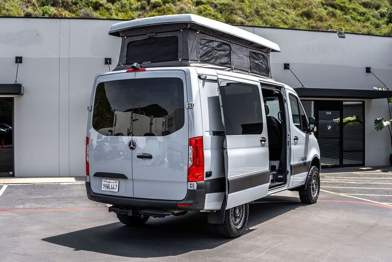 2022-mercedes-benz-field-pop-top-camper-4x4-van
