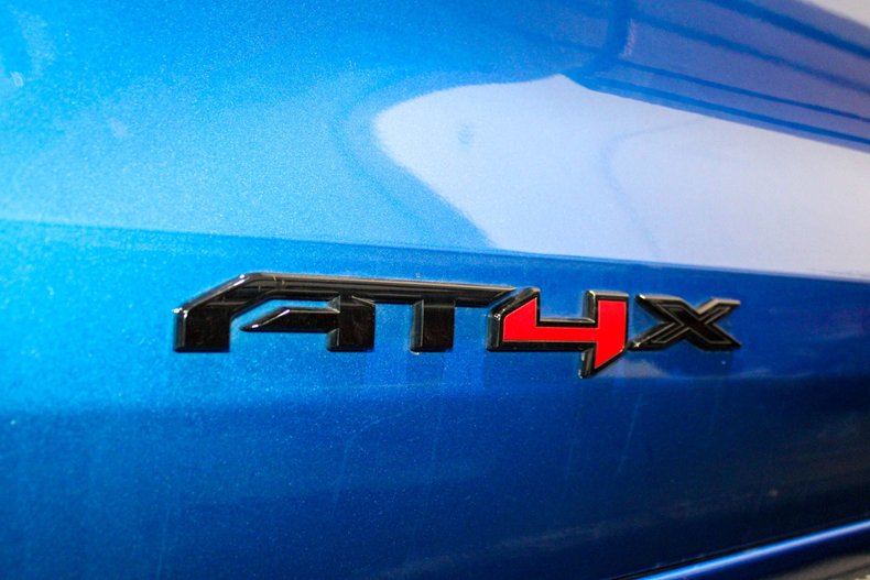2023-gmc-canyon-at4x (10)