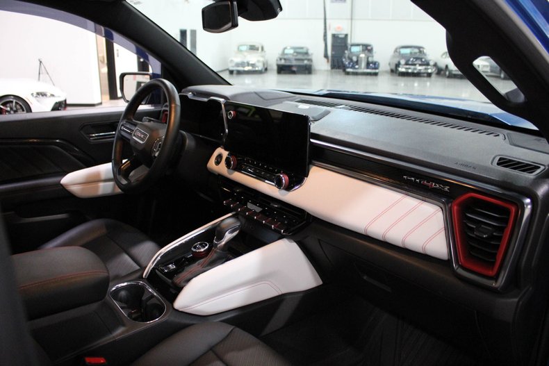 2023-gmc-canyon-at4x (11)