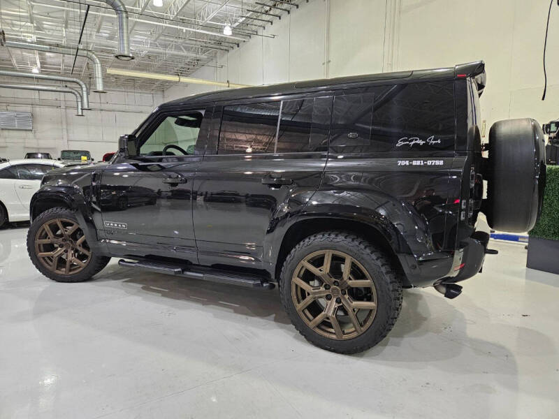 2023-land-rover-defender-110-v8-awd-4dr-suv (8)