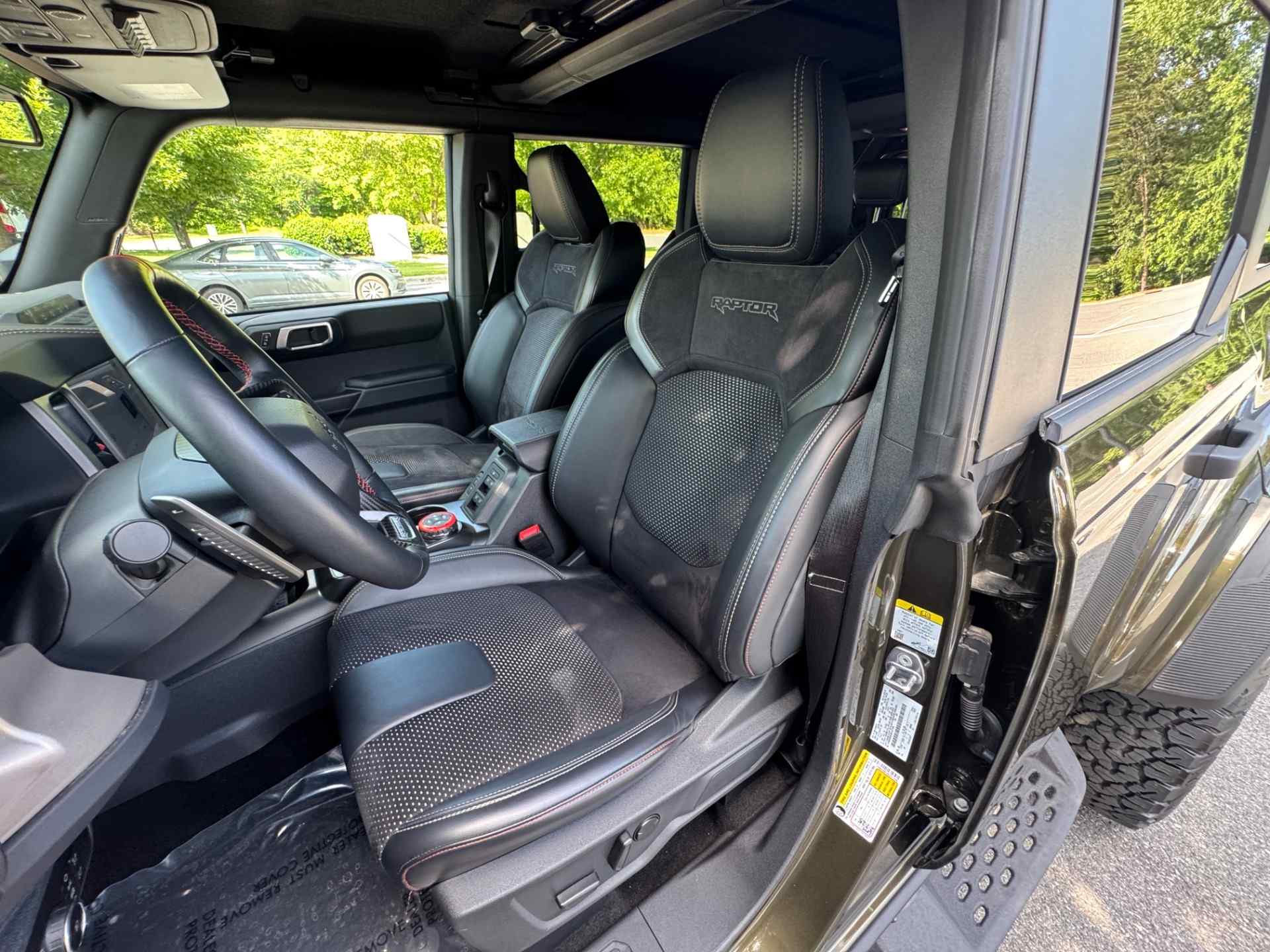 2024-ford-bronco-raptor-for-sale-30