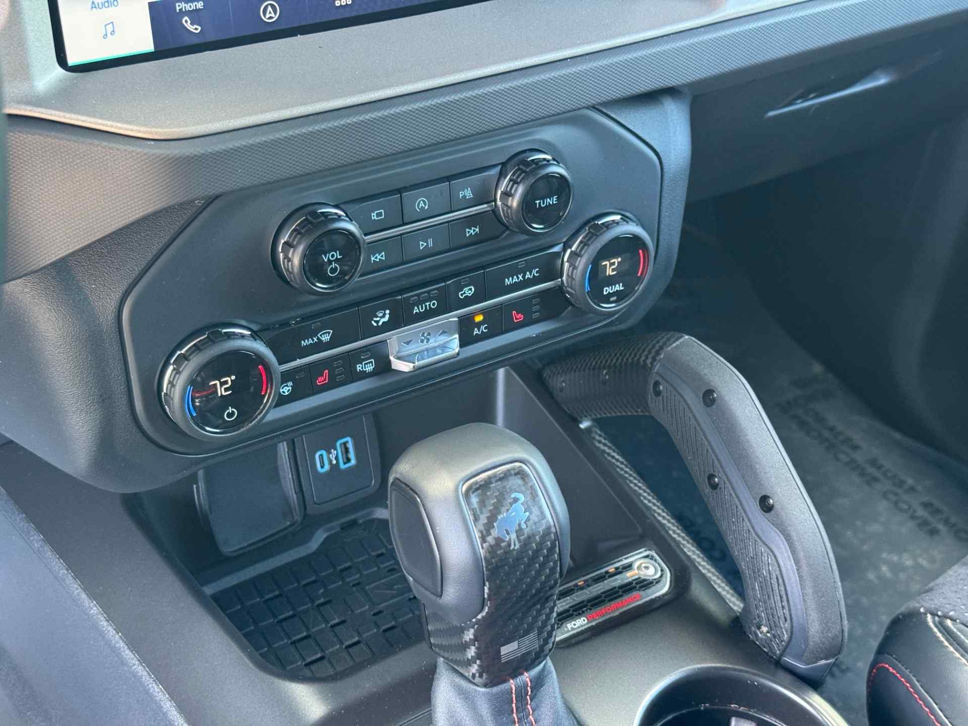 2024-ford-bronco-raptor-for-sale-46