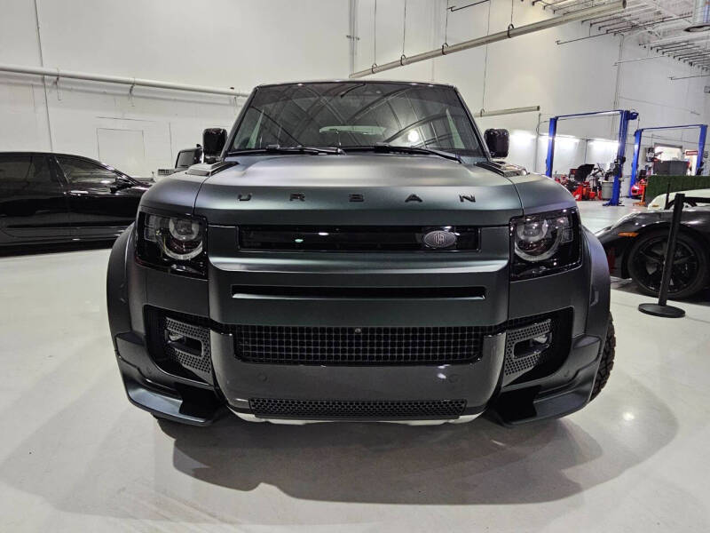 2025-land-rover-defender-110-v8-p525-awd-4dr-suv (19)