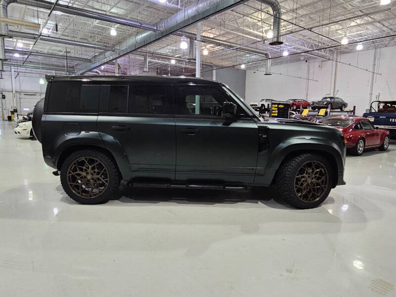 2025-land-rover-defender-110-v8-p525-awd-4dr-suv (6)