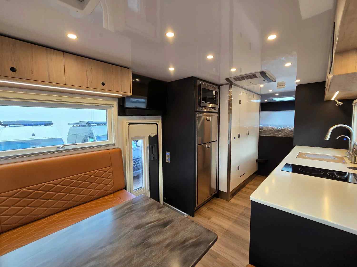 2025-stoyteller-overland-gxv-epic-for-sale-san-antonio-tx-23