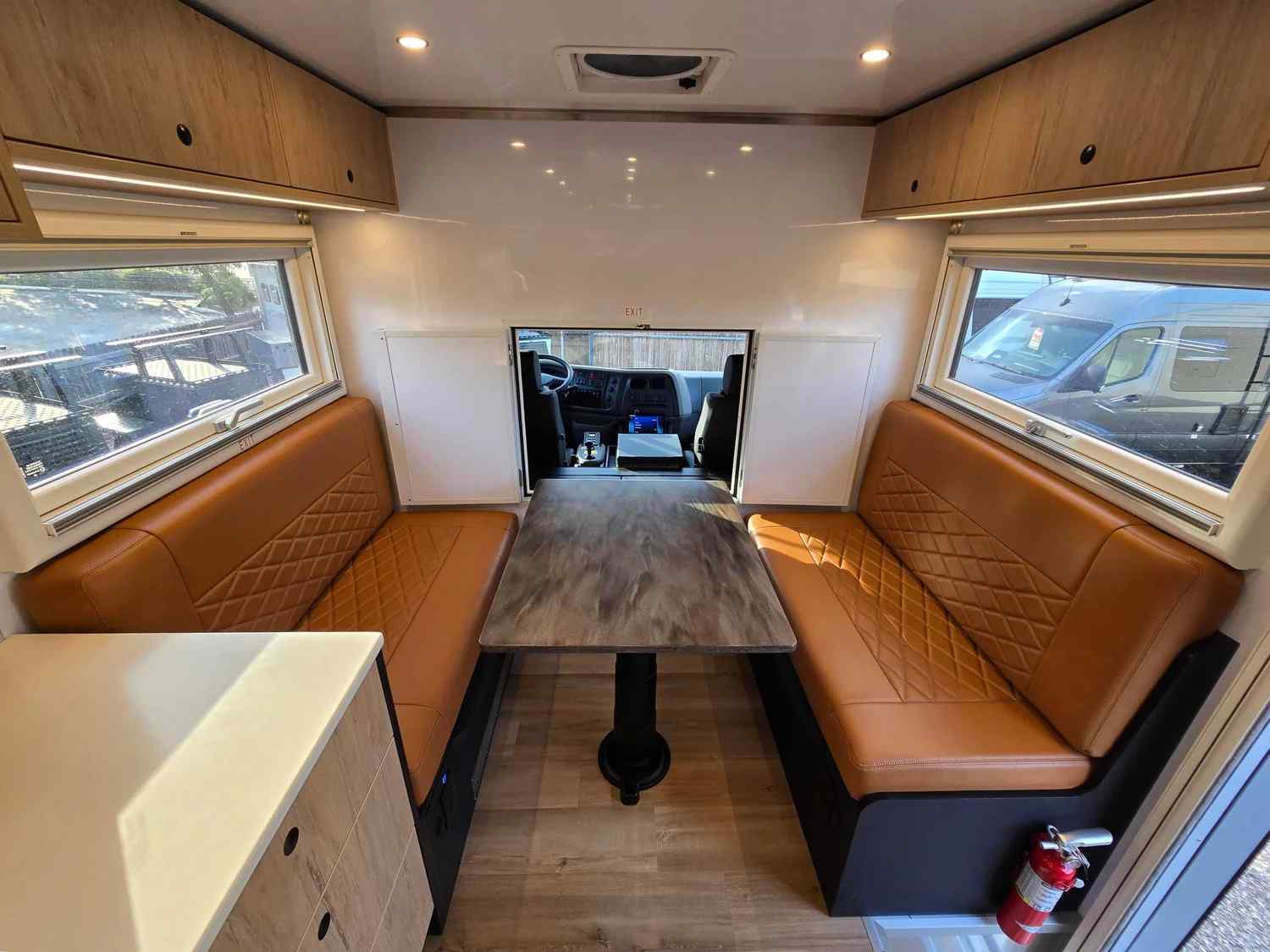 2025-stoyteller-overland-gxv-epic-for-sale-san-antonio-tx-27