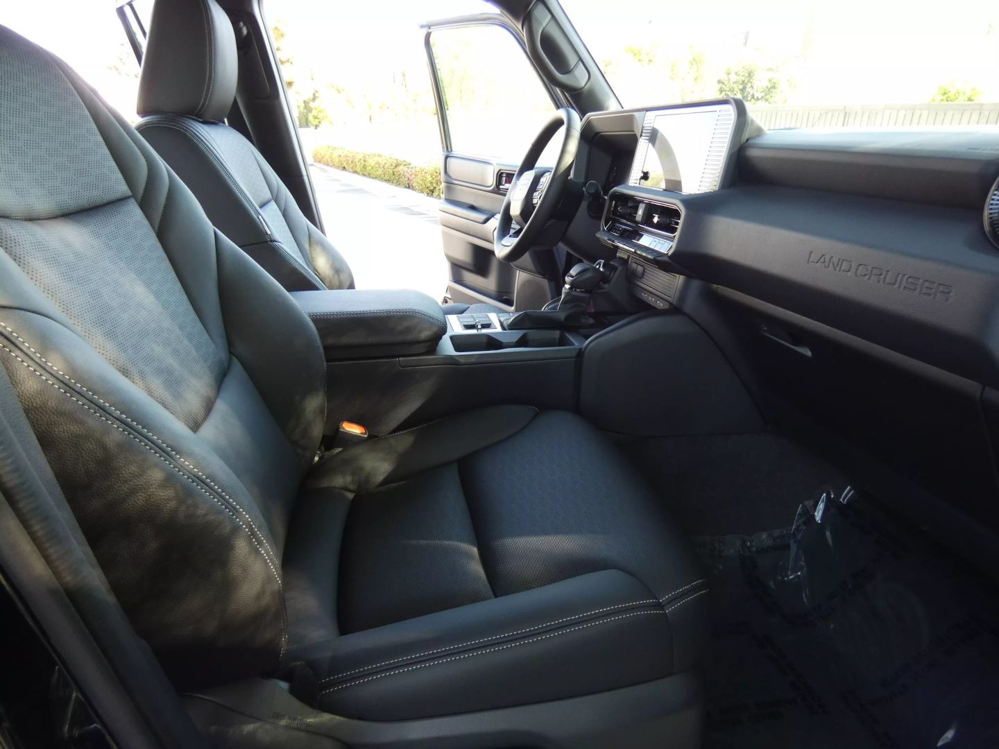 2025-toyota-land-cruiser-1958-costa-mesa-ca-for-sale-24