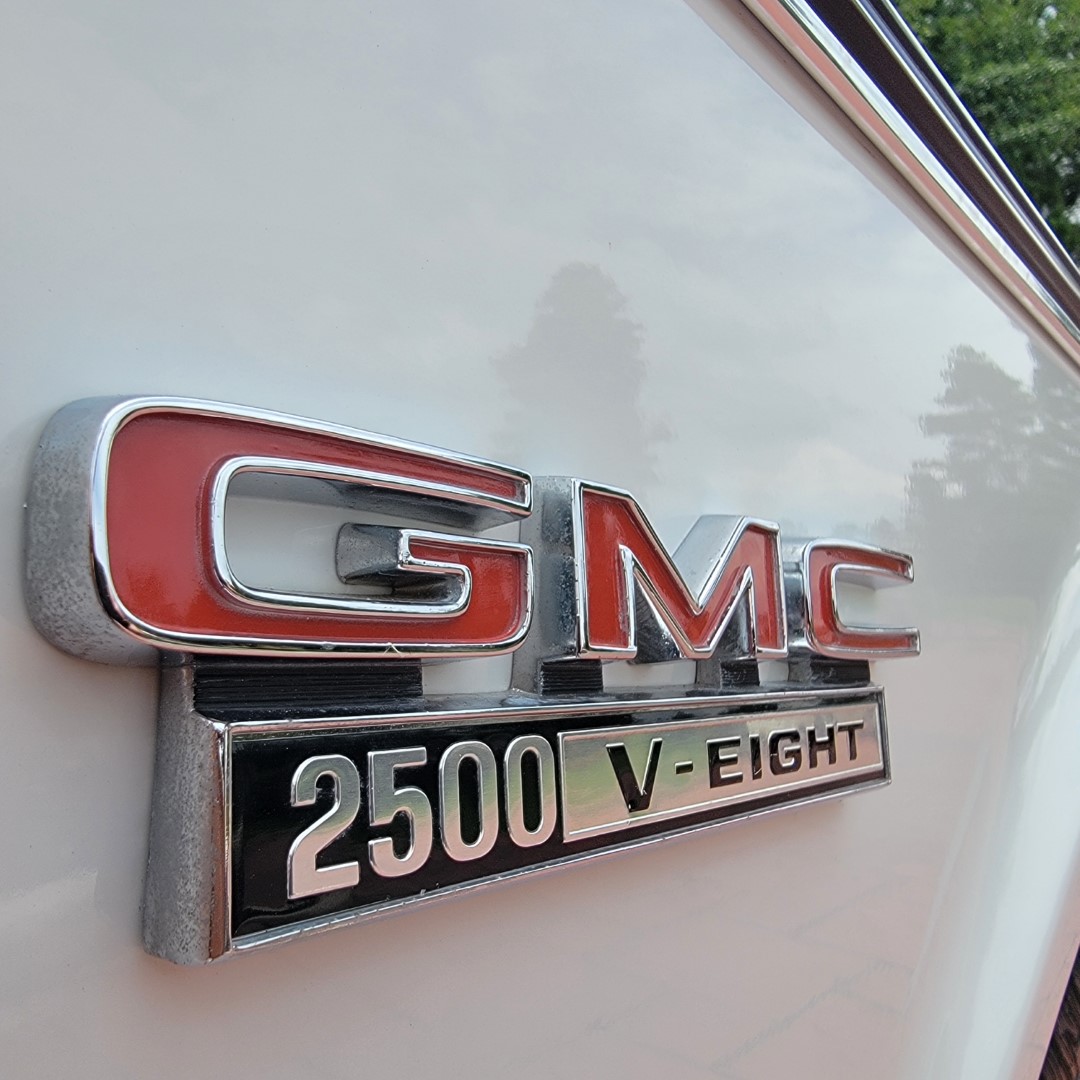 72GMCsierra2500lwb_0k_for-sale-11