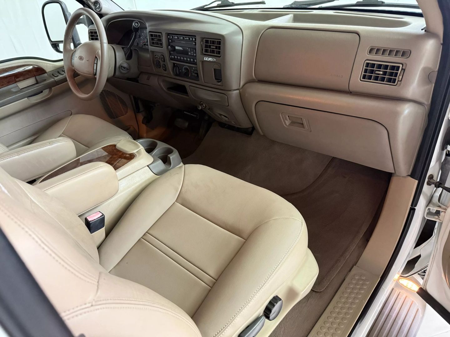 73-power-stroke-tubro-diesel-2001-ford-excursion-limited-for-sale-32