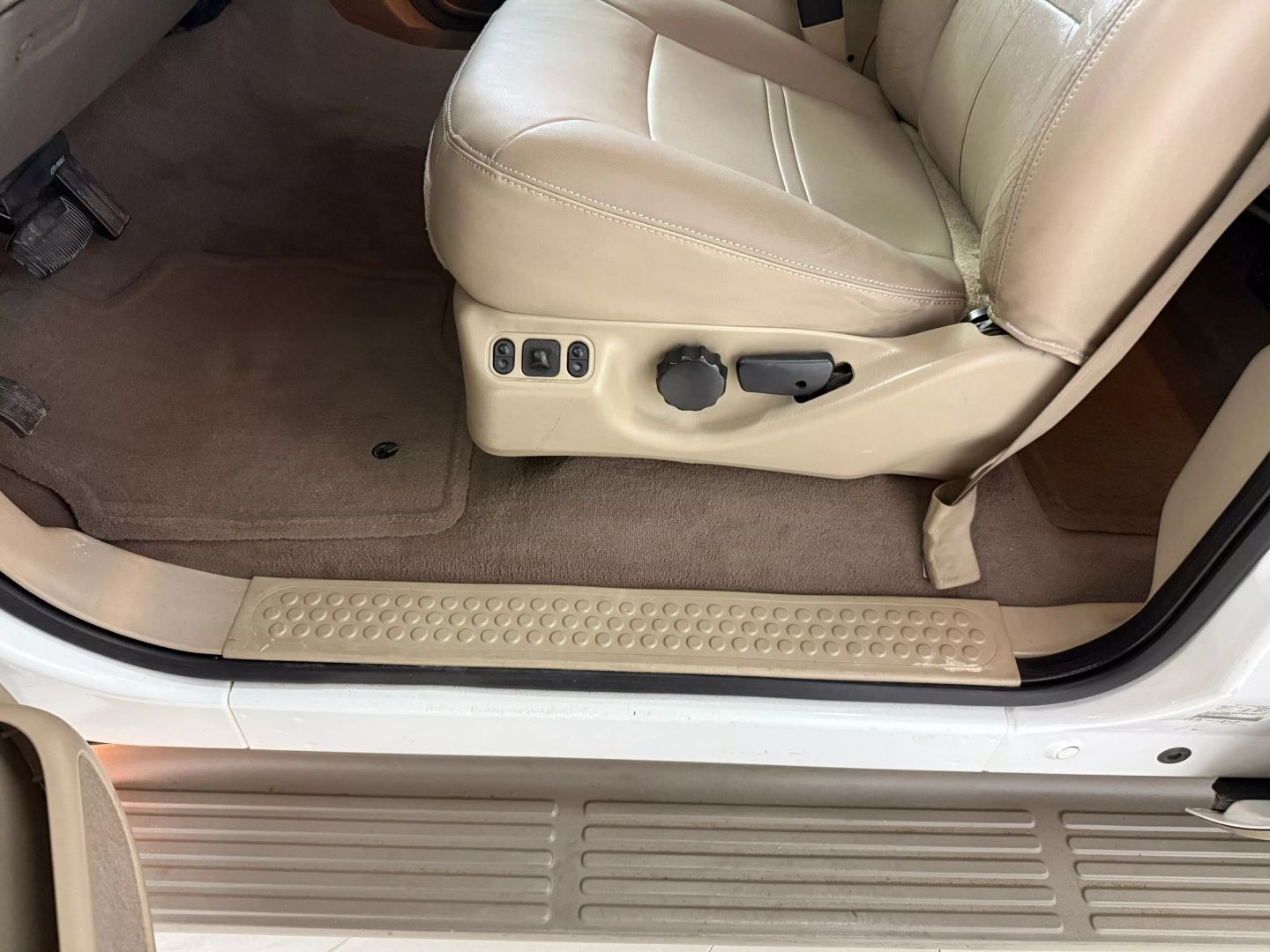 73-power-stroke-tubro-diesel-2001-ford-excursion-limited-for-sale-55