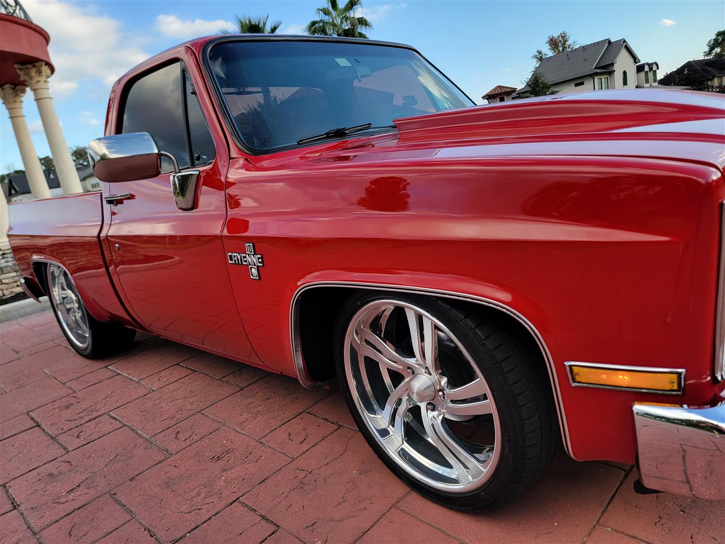84ChevyC10CayenneLS_3k_for-sale-02