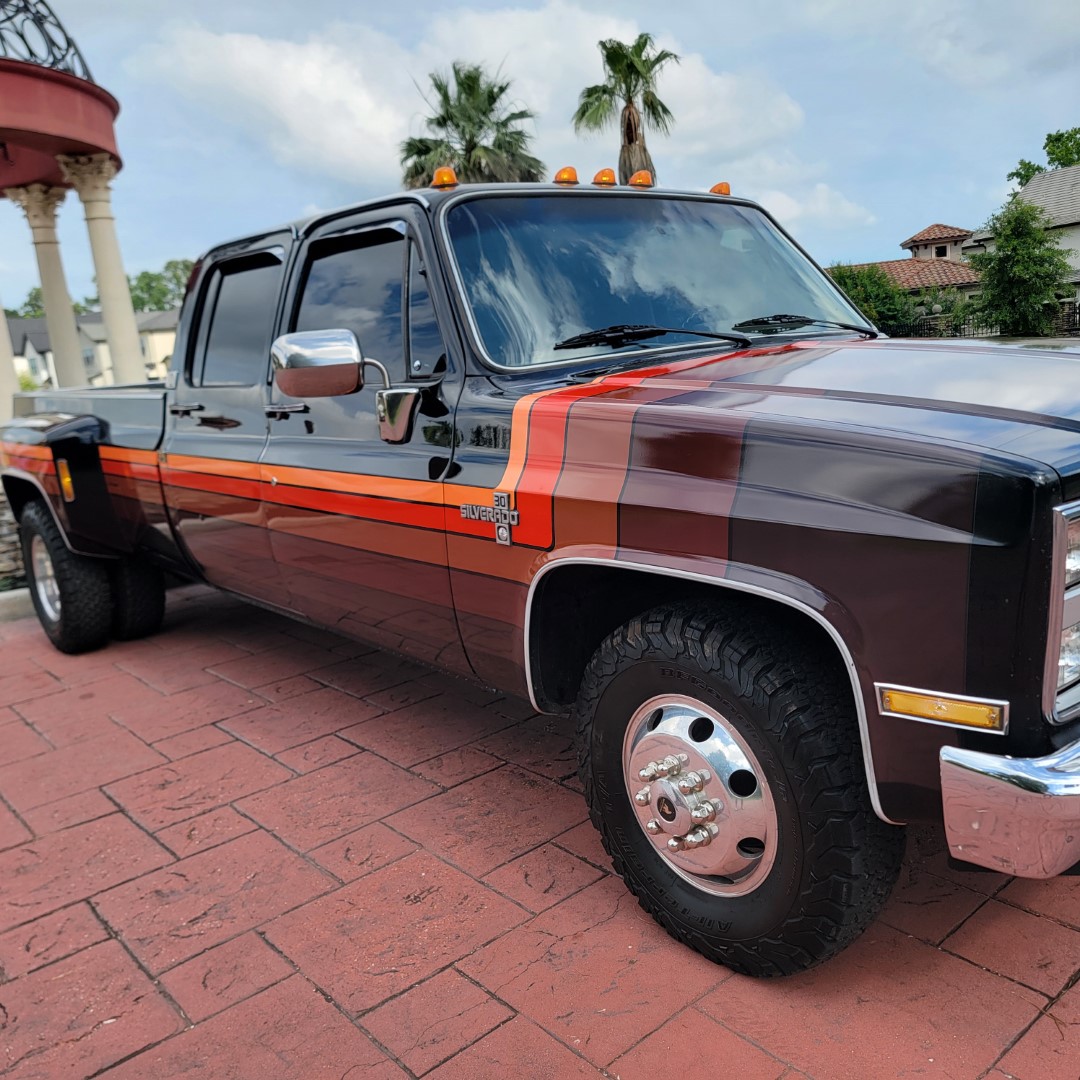 86ChevyC30dually_for-sale-07