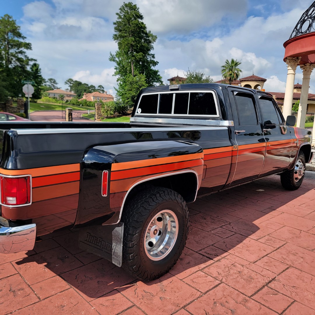 86ChevyC30dually_for-sale-14