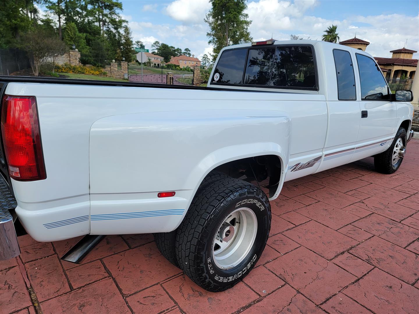 95Chevy3500Dually_120k_for-sale-10