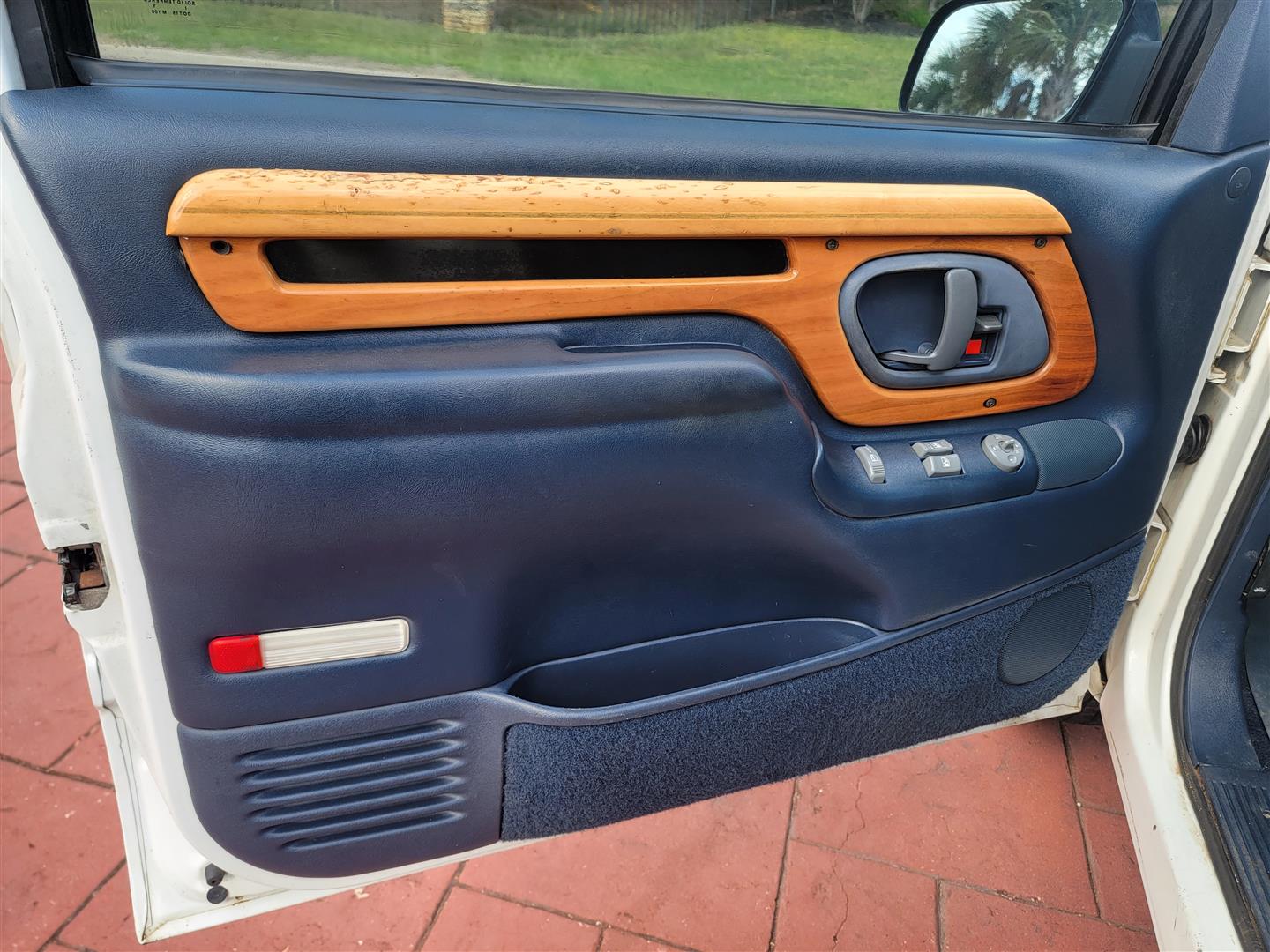 95Chevy3500Dually_120k_for-sale-16