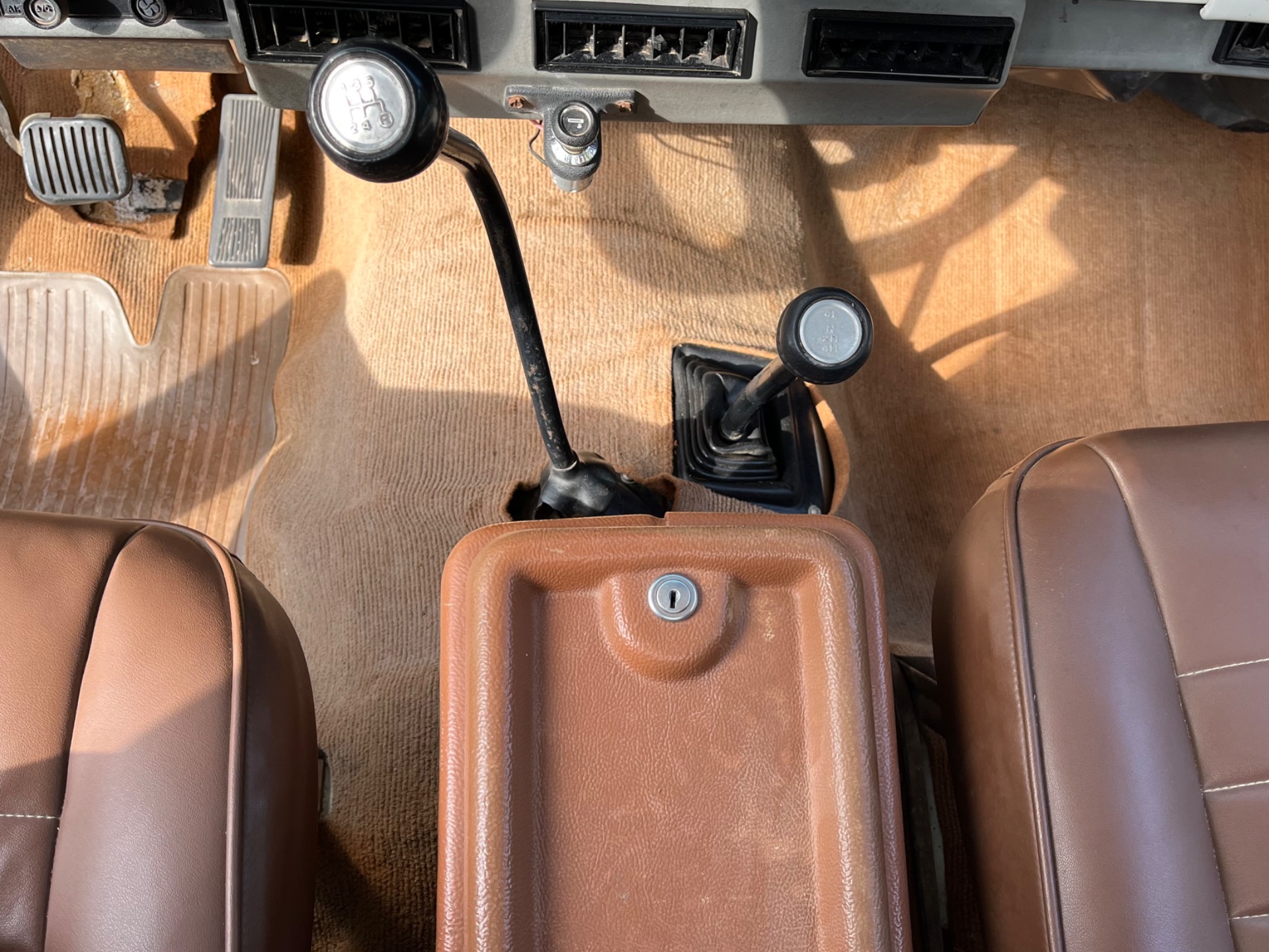 Used-1982-Jeep-Scrambler (14)