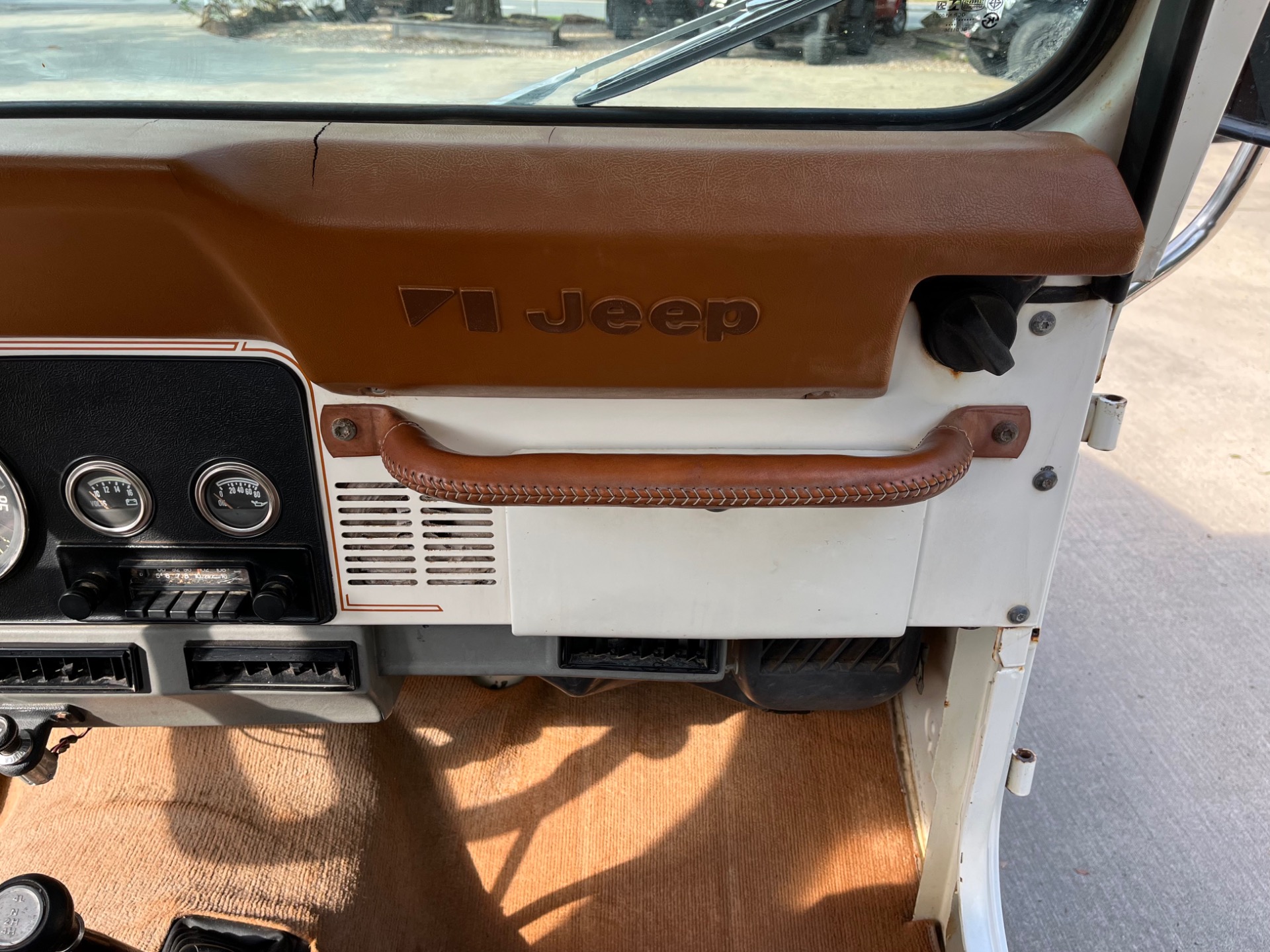 Used-1982-Jeep-Scrambler (15)