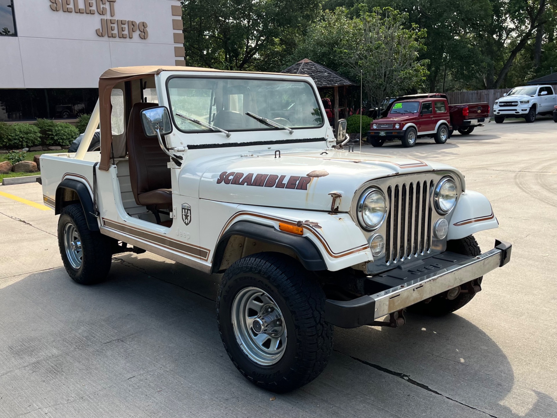 Used-1982-Jeep-Scrambler (9)