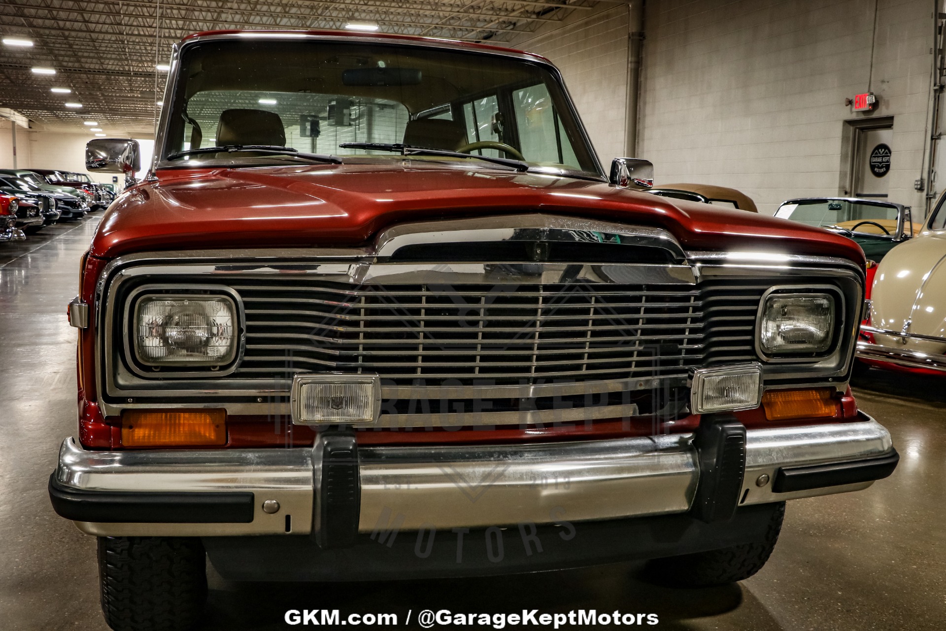 Used-1985-Jeep-Grand-Wagoneer-1747844652 (17)
