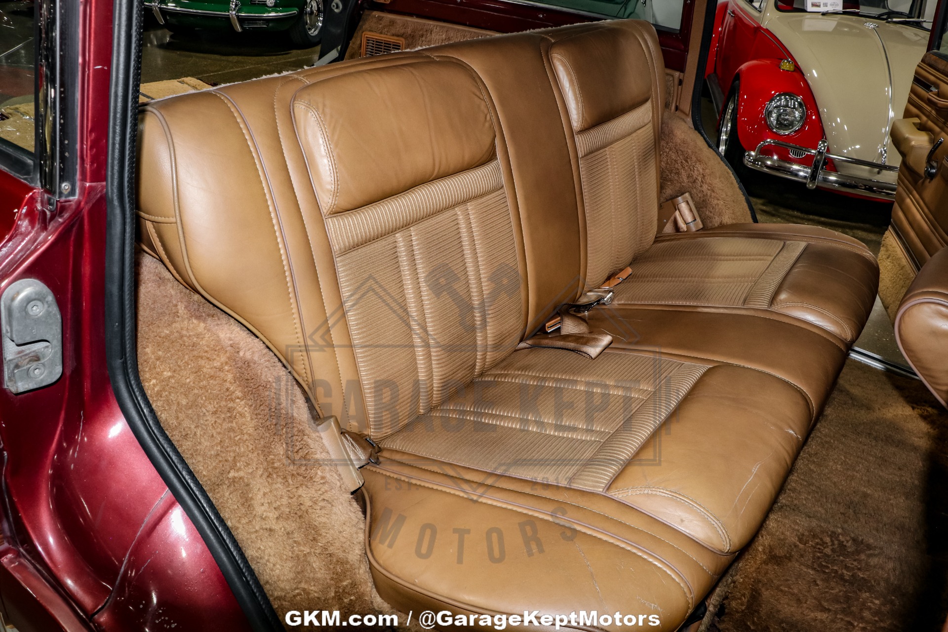 Used-1985-Jeep-Grand-Wagoneer-1747844652 (40)