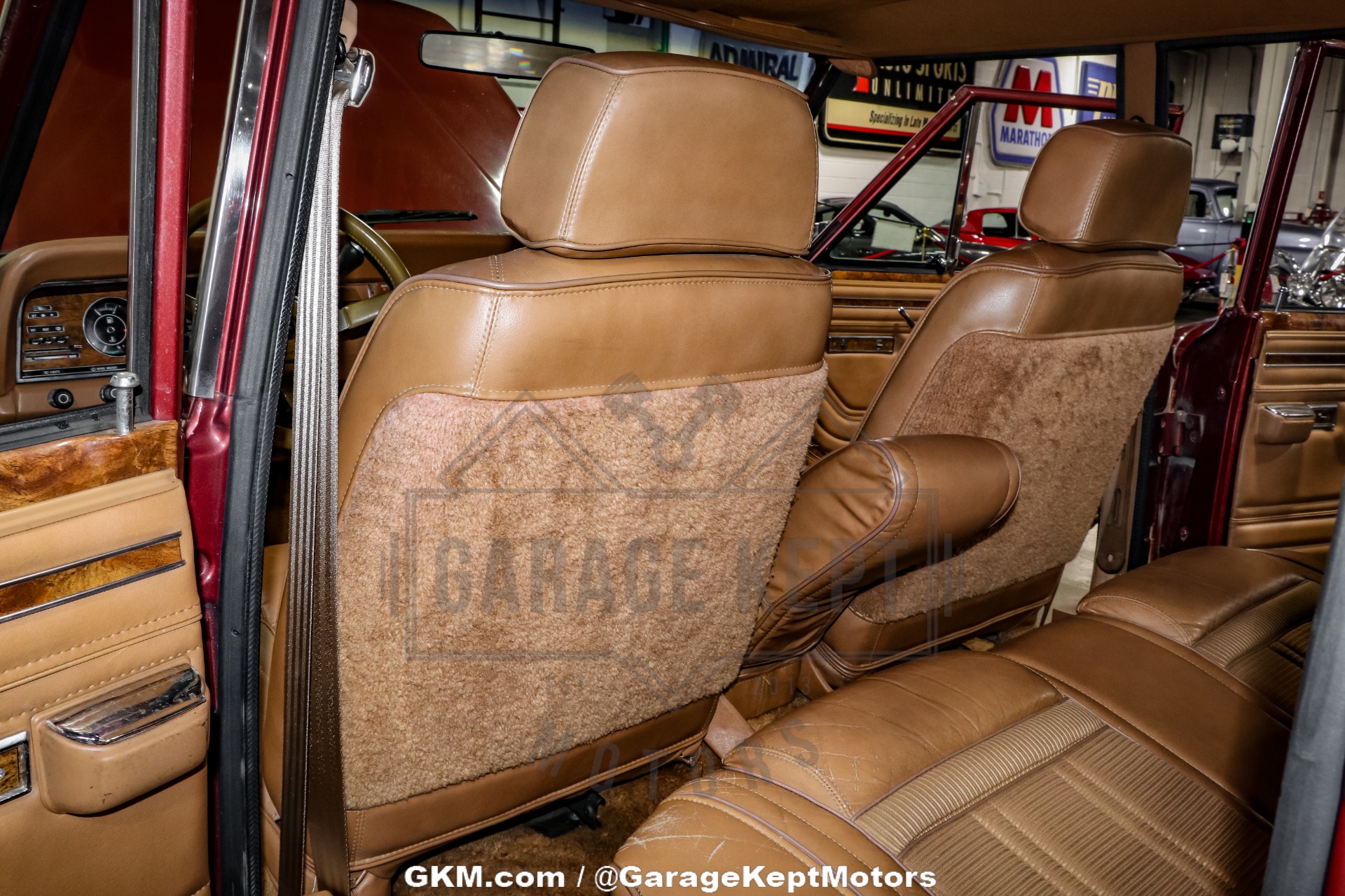 Used-1985-Jeep-Grand-Wagoneer-1747844652 (45)