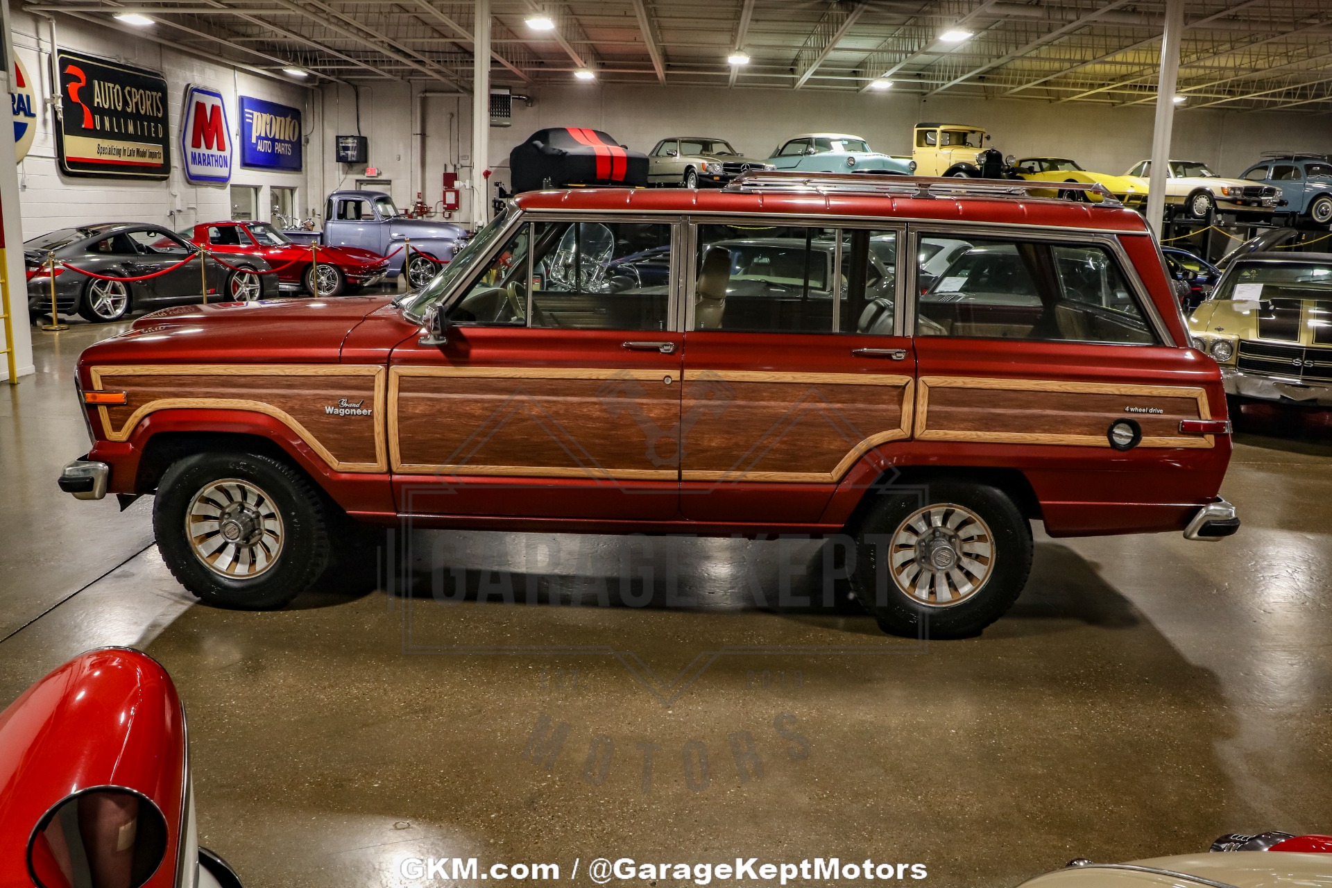 Used-1985-Jeep-Grand-Wagoneer-1747844652 (6)