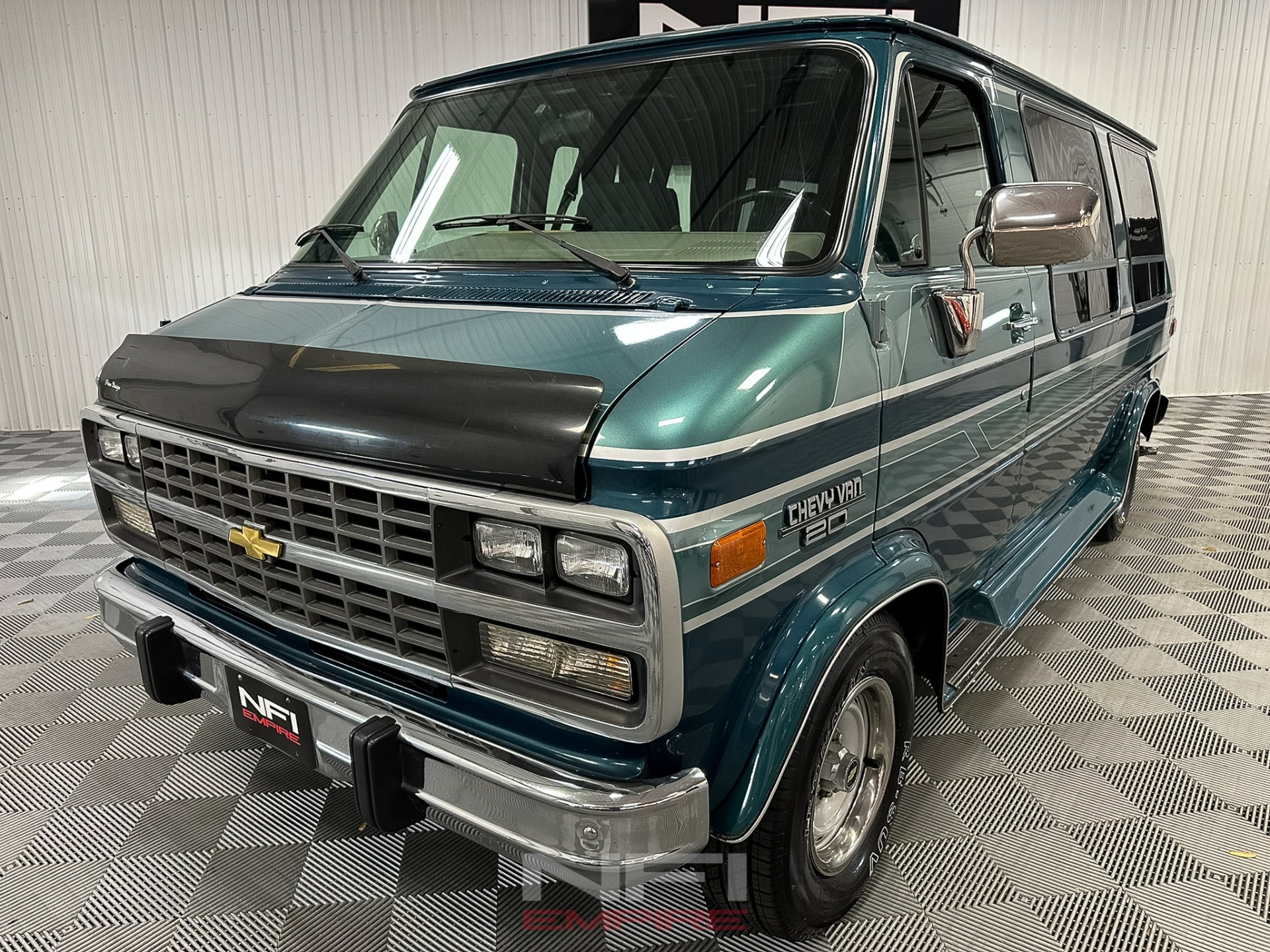 Used-1993-Chevrolet-G-Series-G20-Van-1747431487