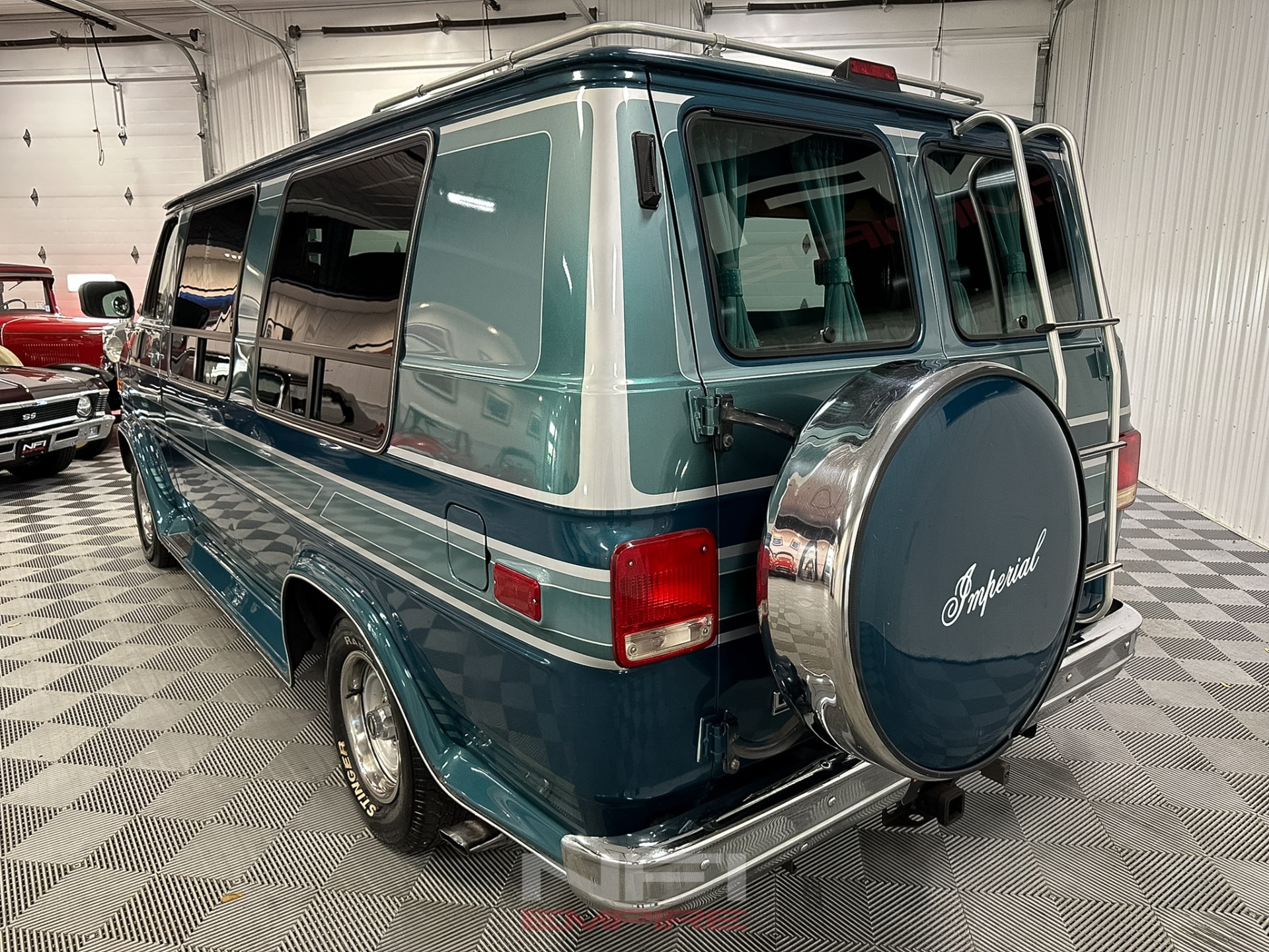 Used-1993-Chevrolet-G-Series-G20-Van-1747431528 (3)