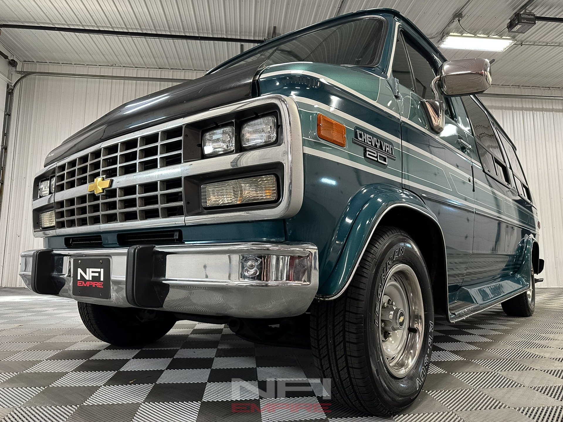Used-1993-Chevrolet-G-Series-G20-Van-1747431528 (6)