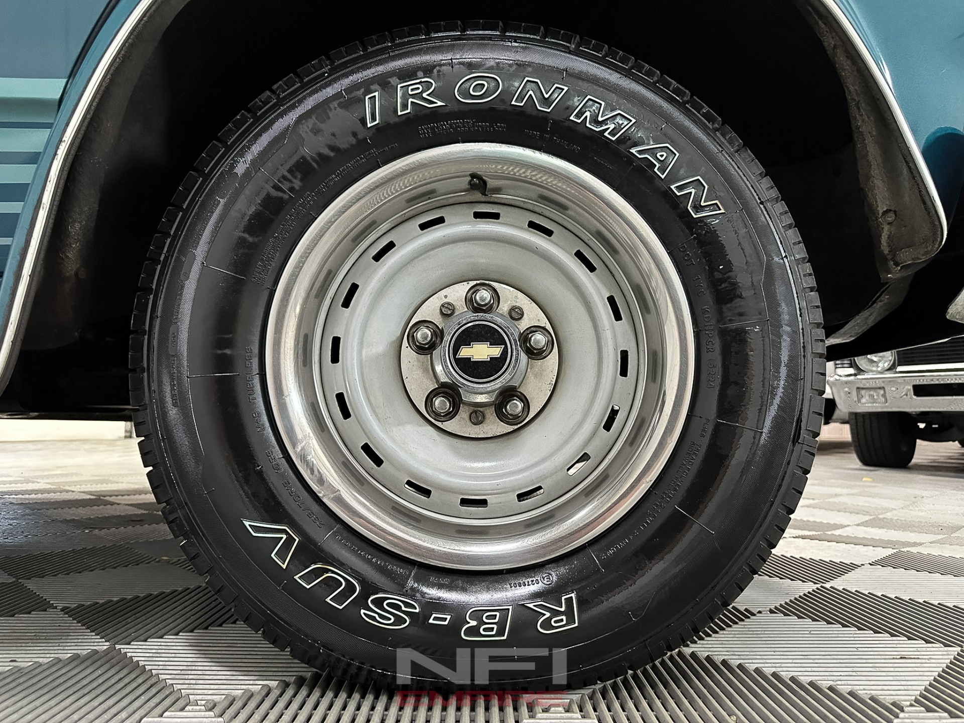 Used-1993-Chevrolet-G-Series-G20-Van-1747431528 (9)