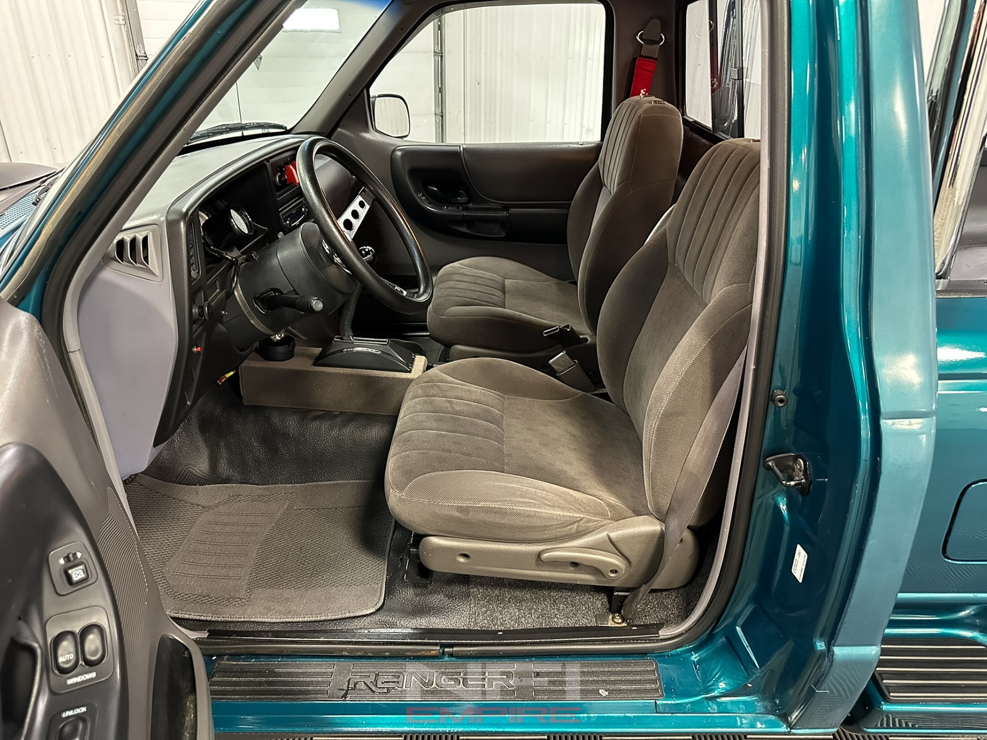 Used-1993-Ford-Ranger-Regular-Cab-Splash-Short-Bed-1746217806