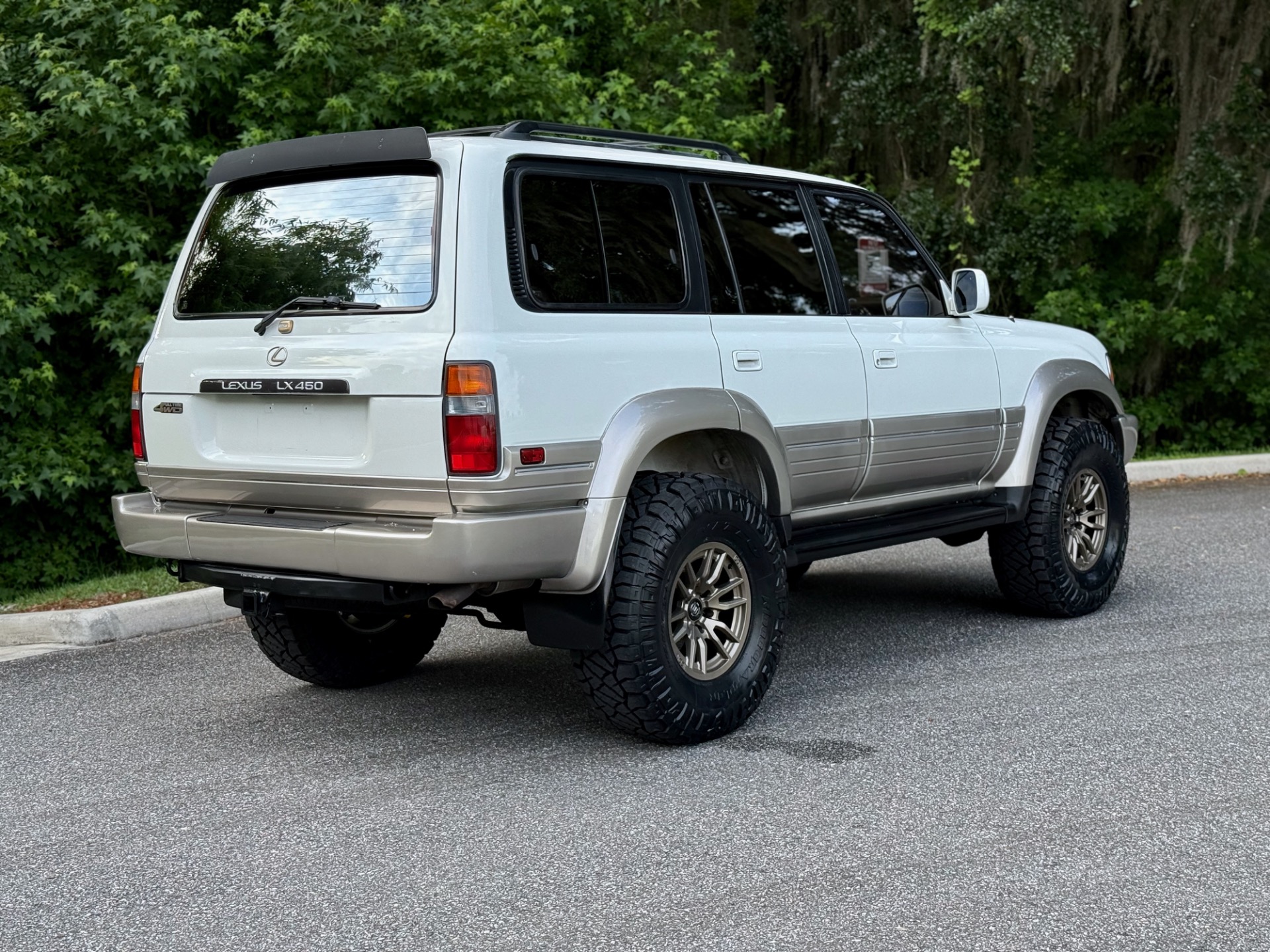 Used-1996-Lexus-LX-450-FRESH-BUILD-EXCELLLENT-1747442545 (2)