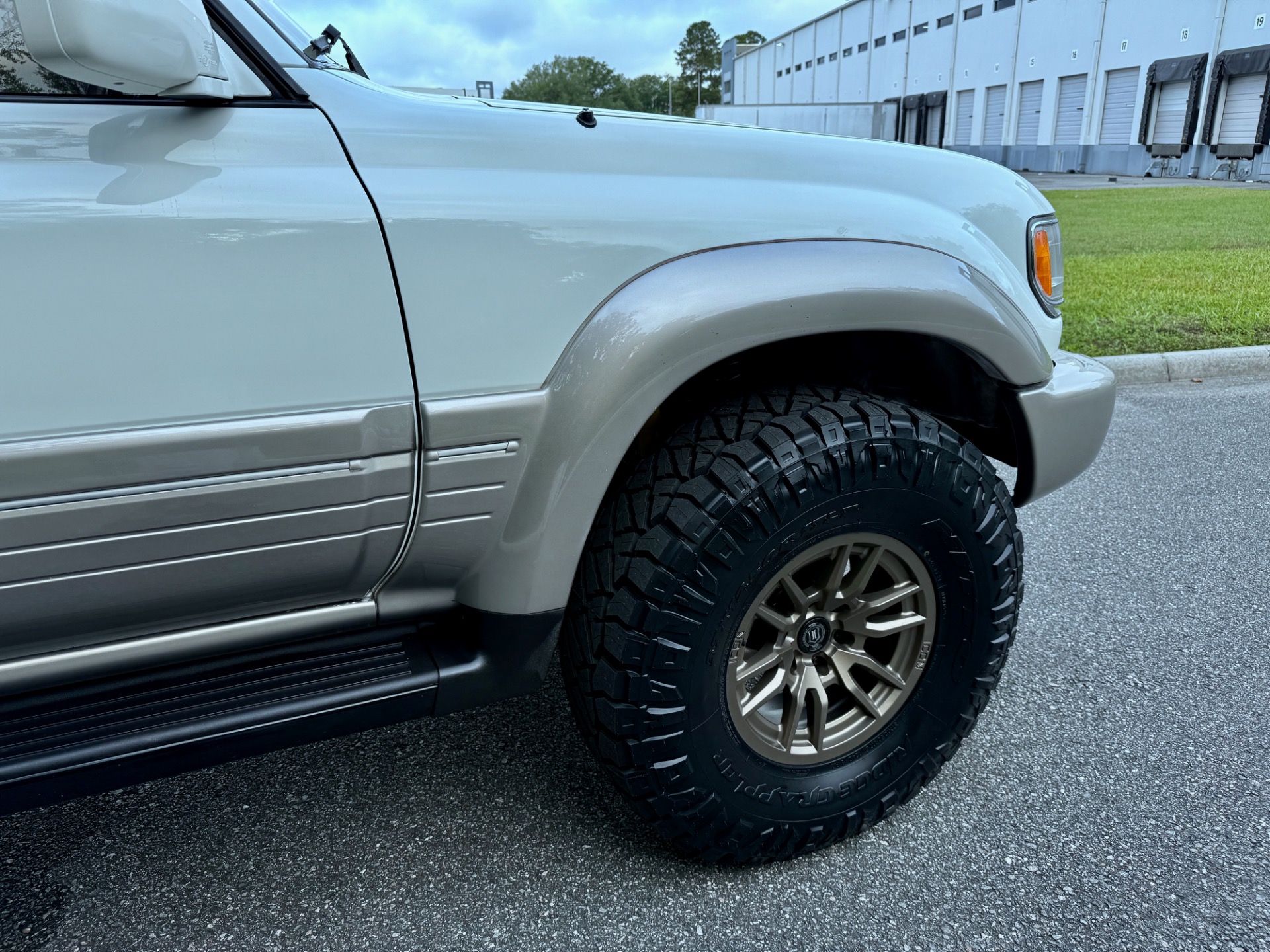 Used-1996-Lexus-LX-450-FRESH-BUILD-EXCELLLENT-1747442549 (2)