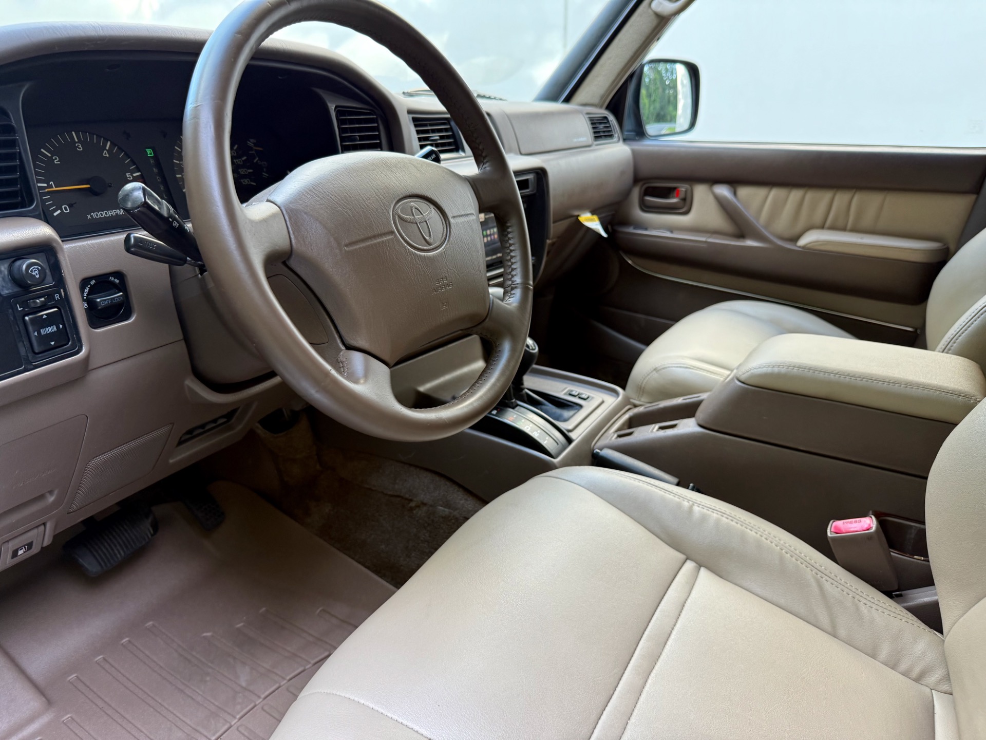 Used-1997-Toyota-Land-Cruiser-80-Series-Triple-Locked-Fresh-Build-1747444778 (18)