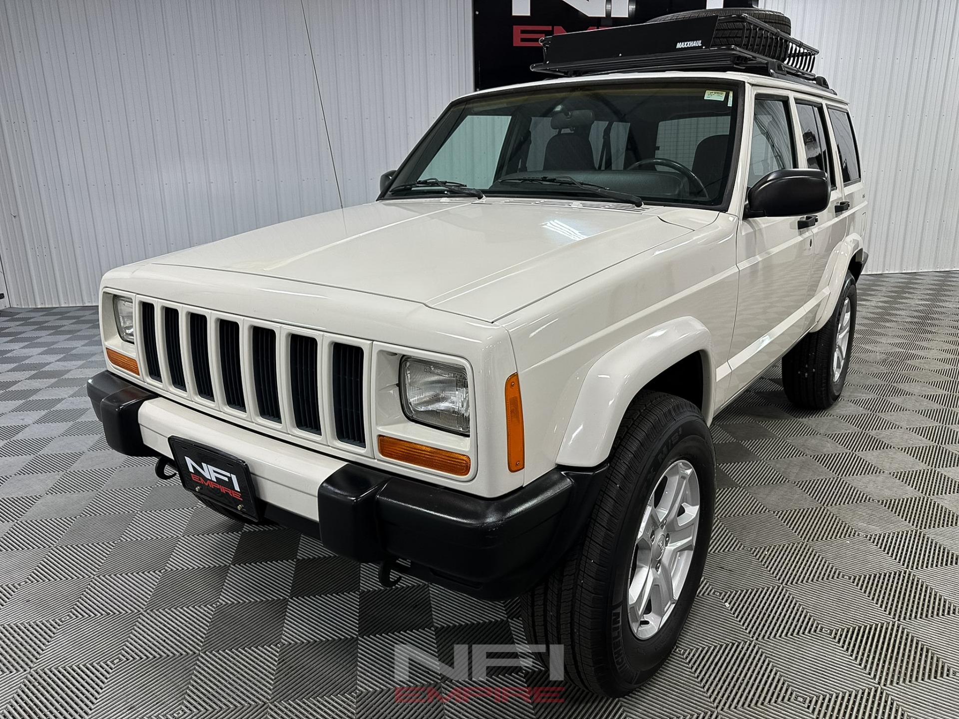 Used-2001-Jeep-Cherokee-Sport-Utility-4D-1746025452