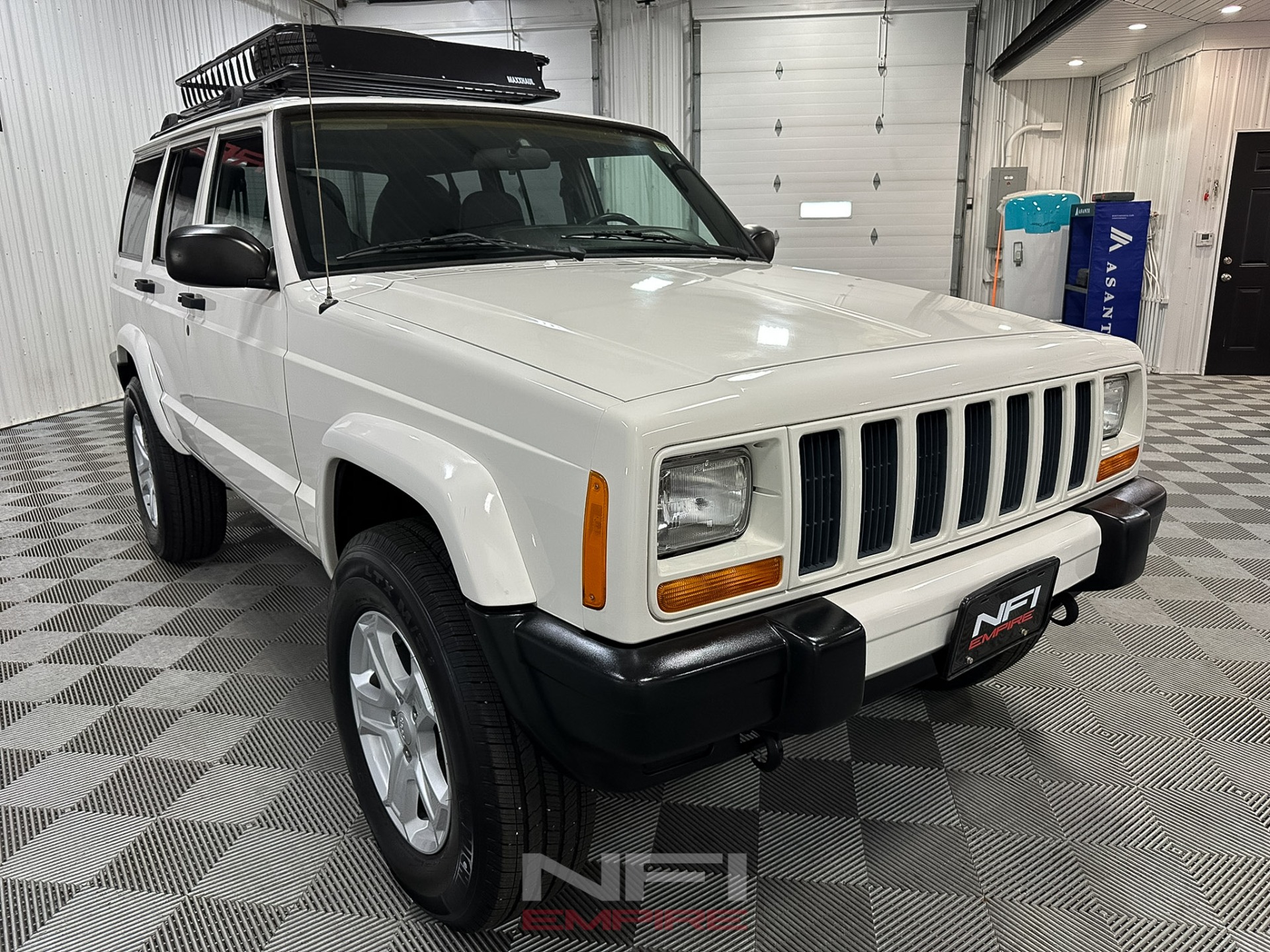 Used-2001-Jeep-Cherokee-Sport-Utility-4D-1746025457