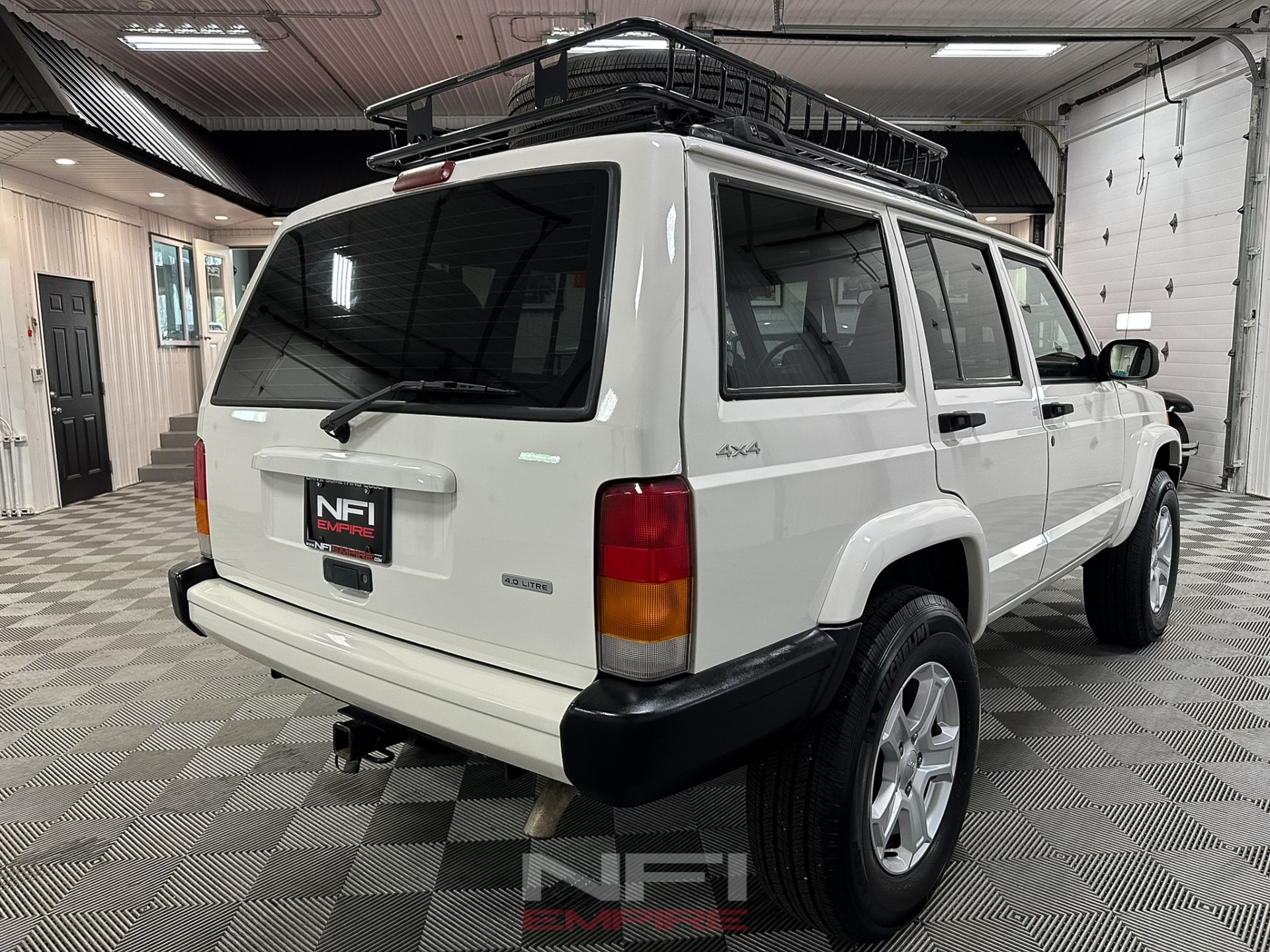 Used-2001-Jeep-Cherokee-Sport-Utility-4D-1746025462