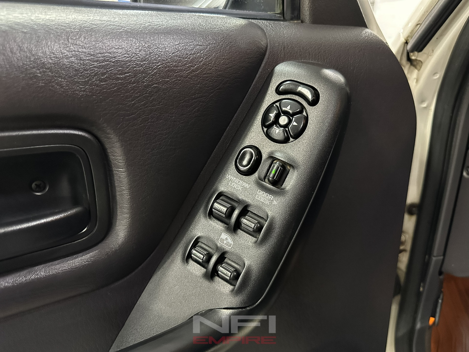 Used-2001-Jeep-Cherokee-Sport-Utility-4D-1746025500