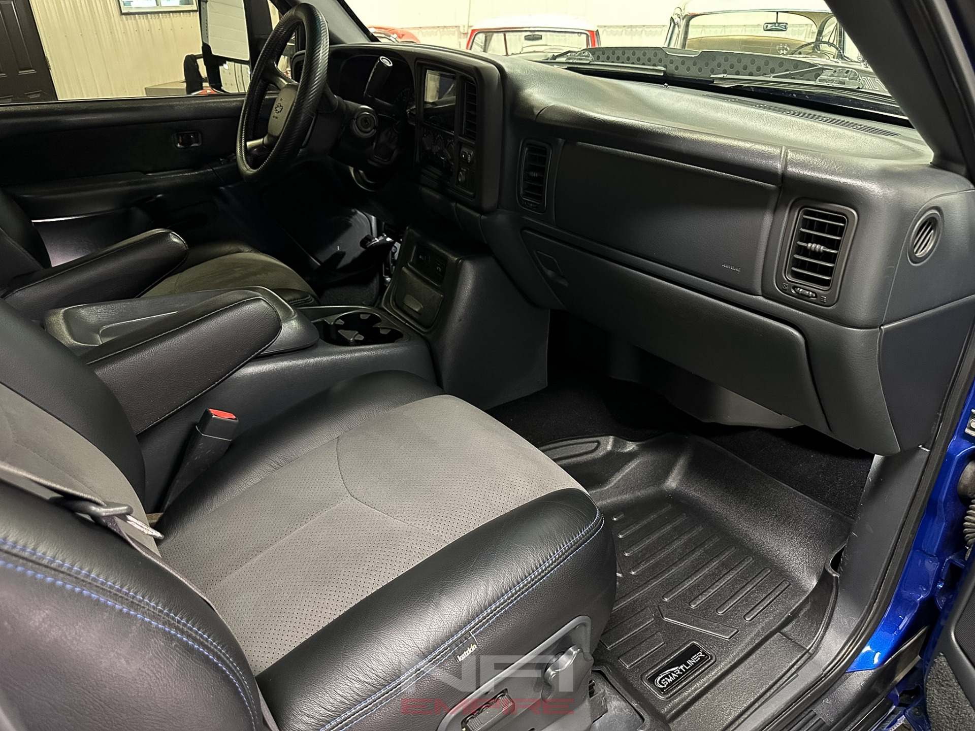 Used-2002-Chevrolet-Avalanche-2500-Sport-Utility-Pickup-4D-1745951527 (24)