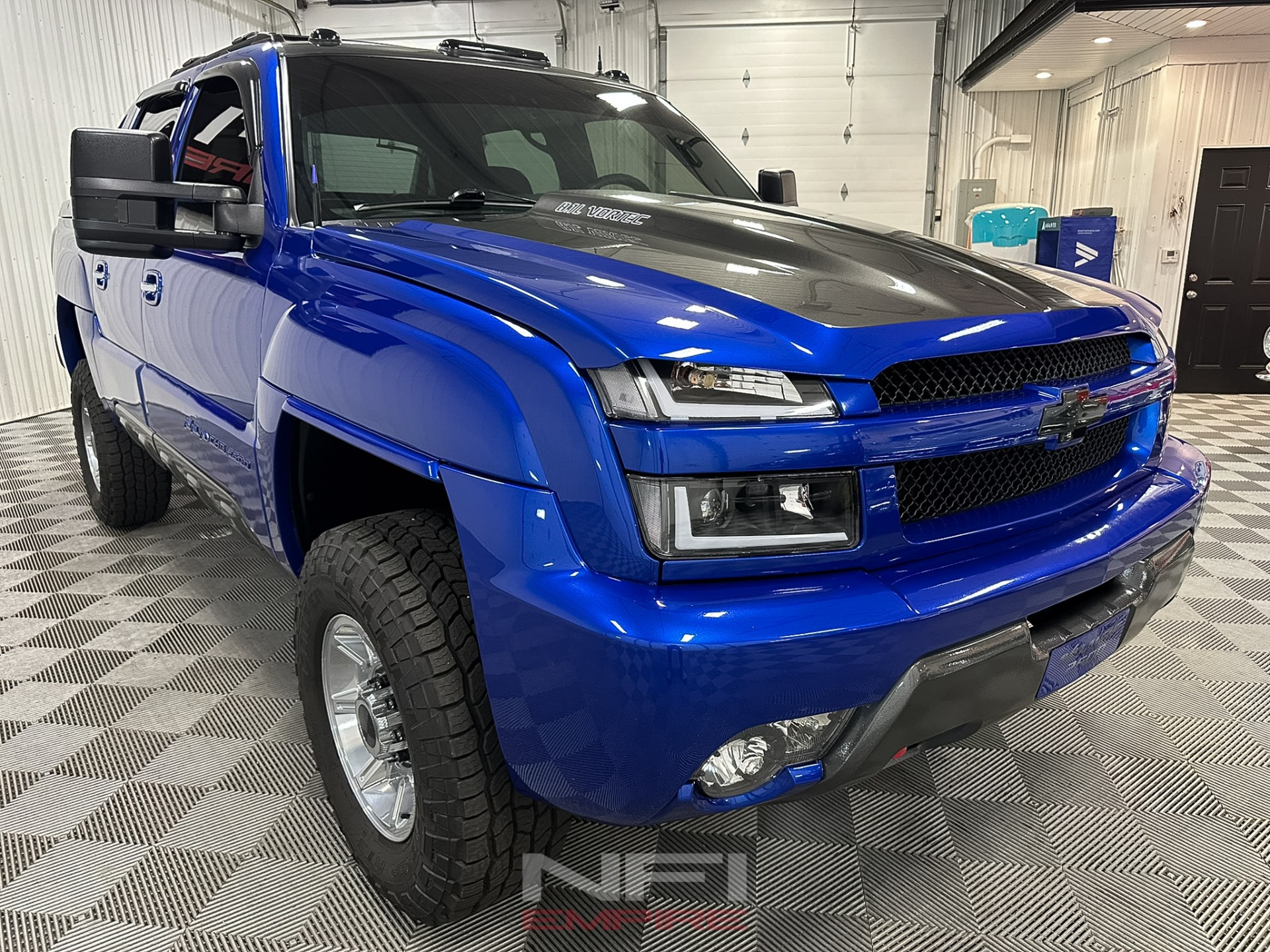 Used-2002-Chevrolet-Avalanche-2500-Sport-Utility-Pickup-4D-1745951527 (4)