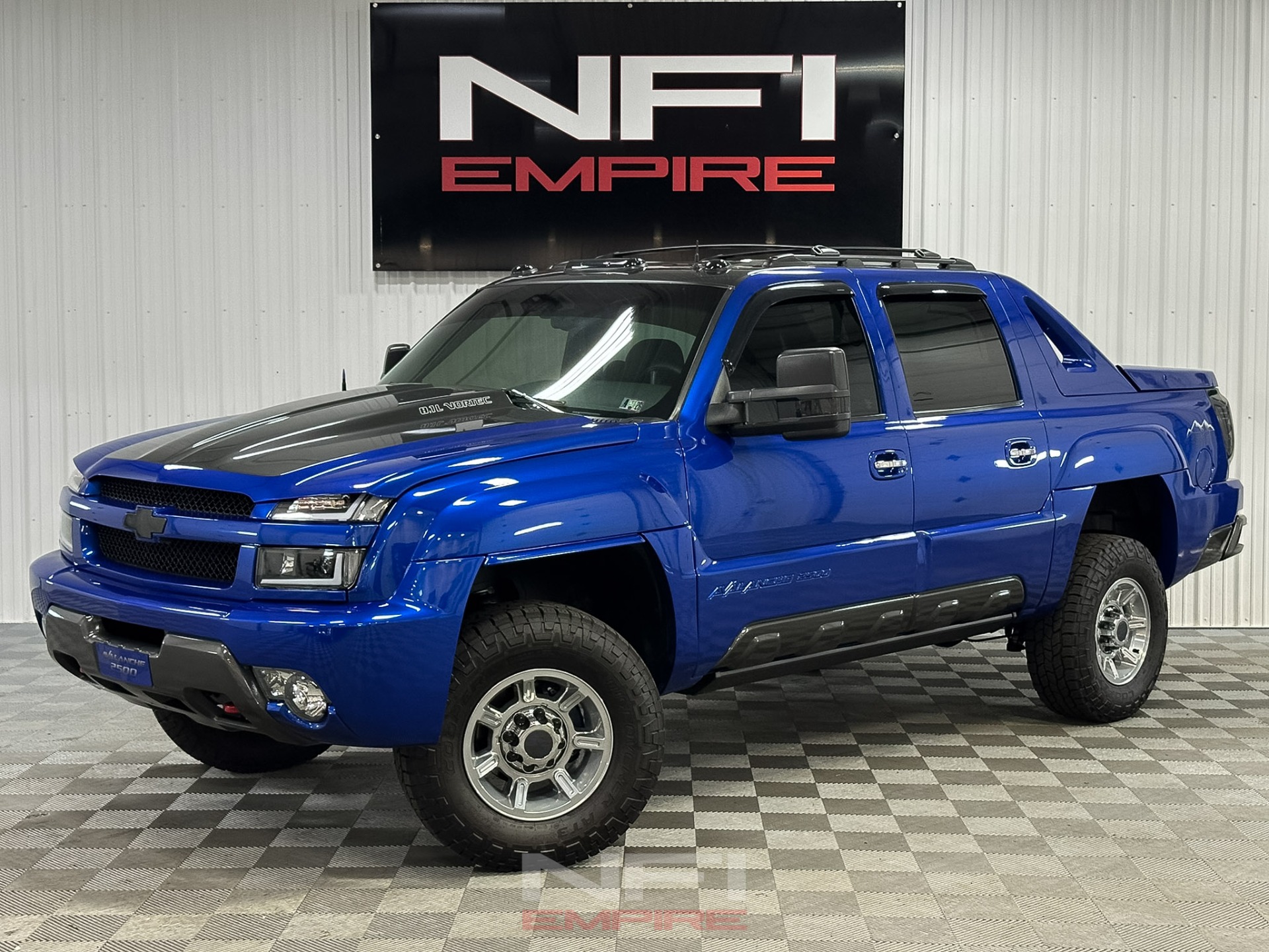 Used-2002-Chevrolet-Avalanche-2500-Sport-Utility-Pickup-4D-1745951527
