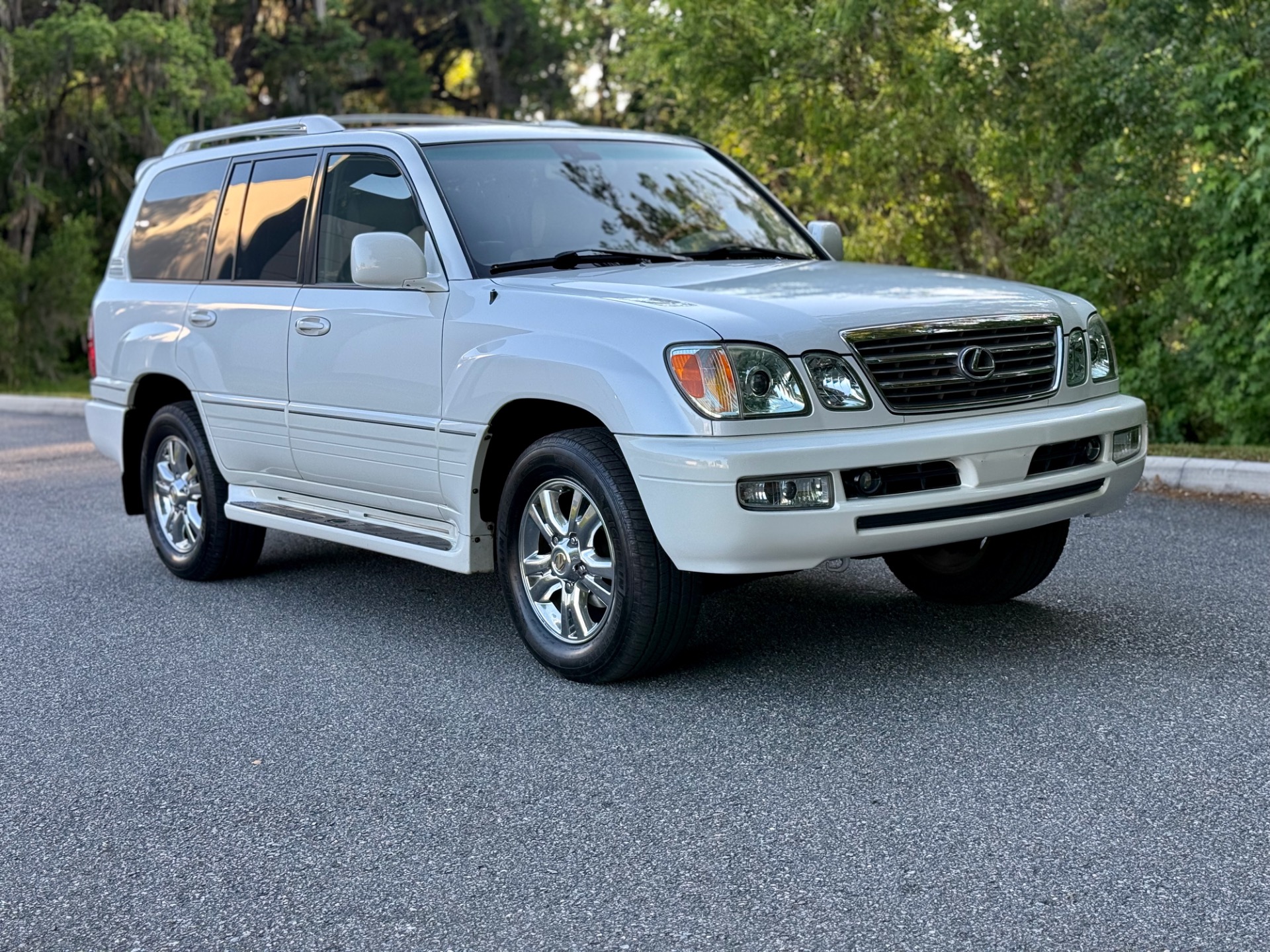 Used-2004-Lexus-LX-470-INCREDIBLY-CLEAN-1745265965