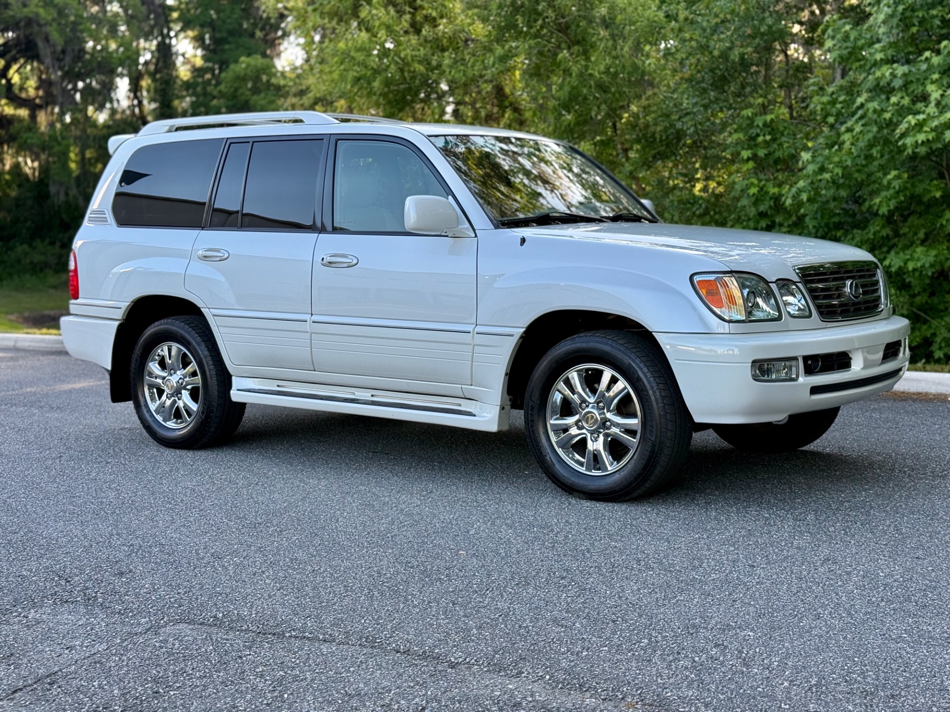 Used-2004-Lexus-LX-470-INCREDIBLY-CLEAN-1745265966