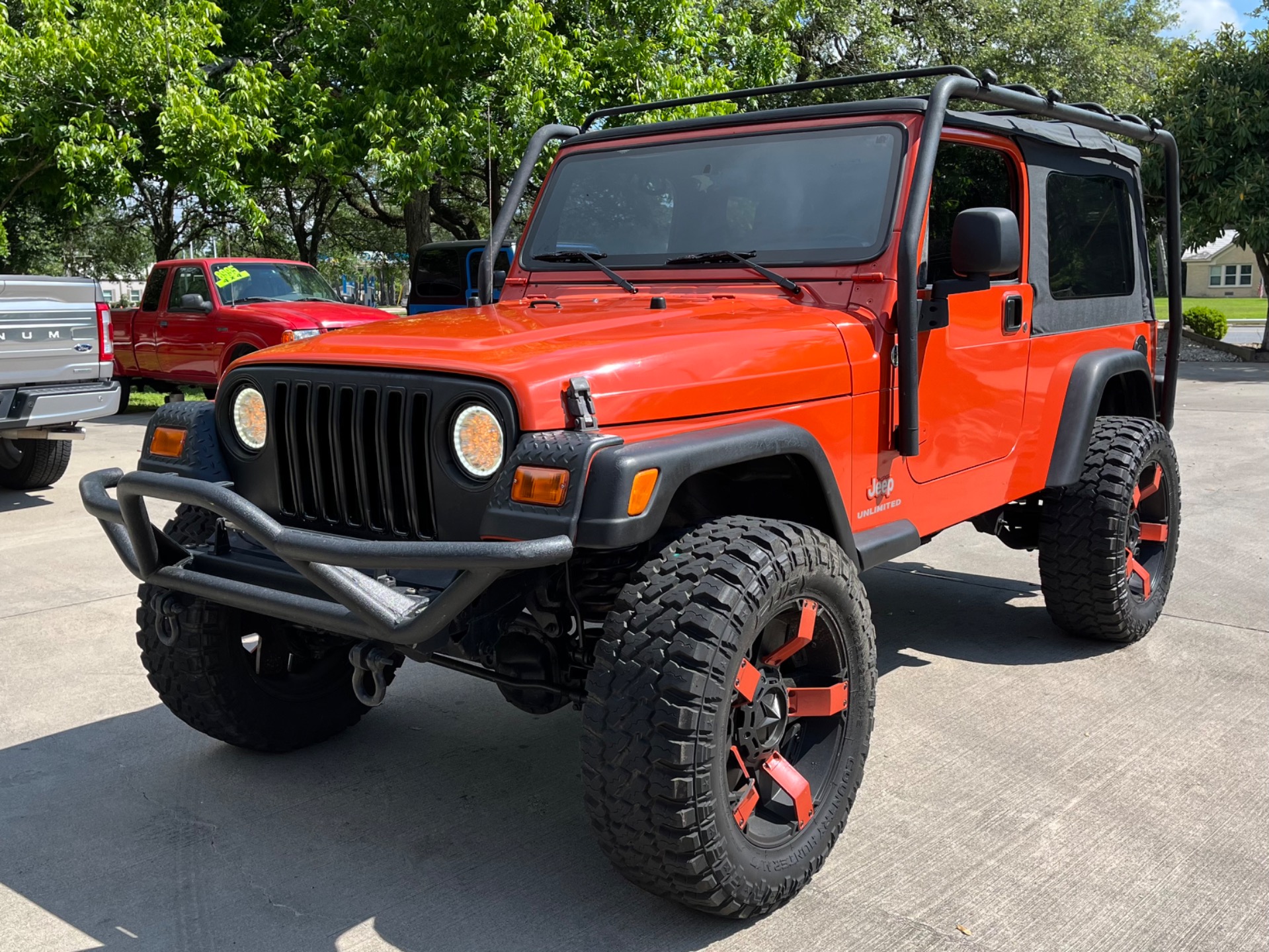 Used-2005-Jeep-Wrangler-Unlimited (2)