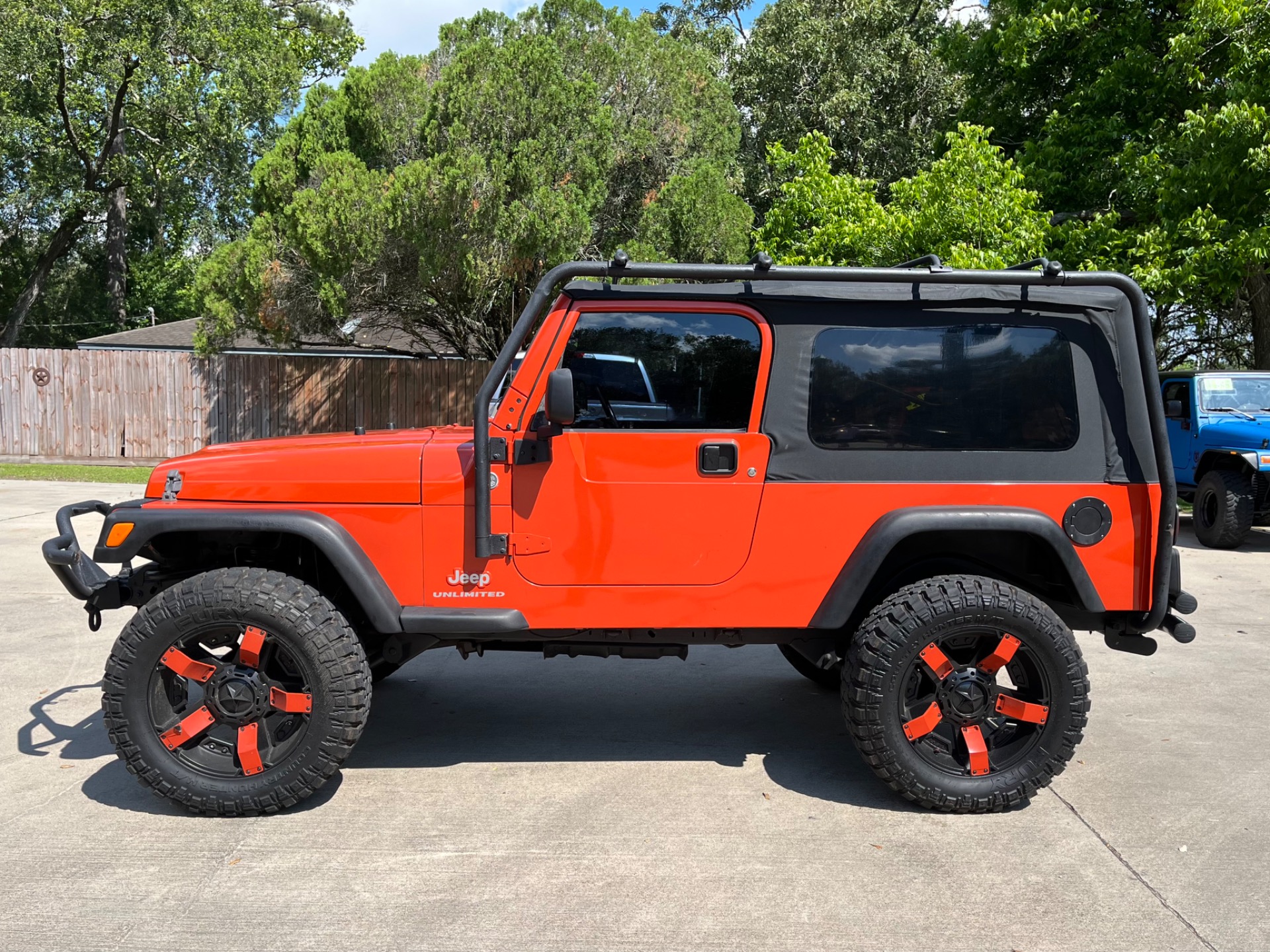 Used-2005-Jeep-Wrangler-Unlimited (3)