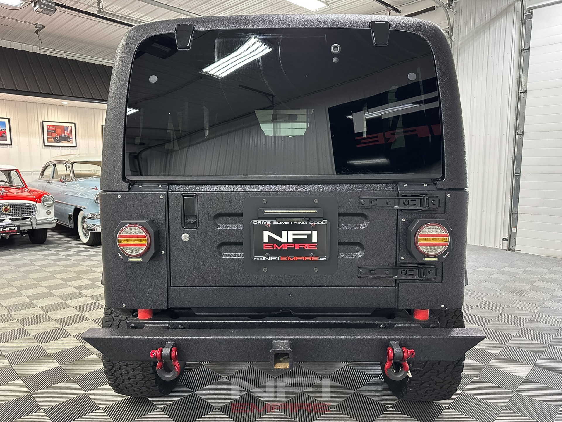 Used-2005-Jeep-Wrangler-Unlimited-Sport-Utility-2D-1746043941 (1)