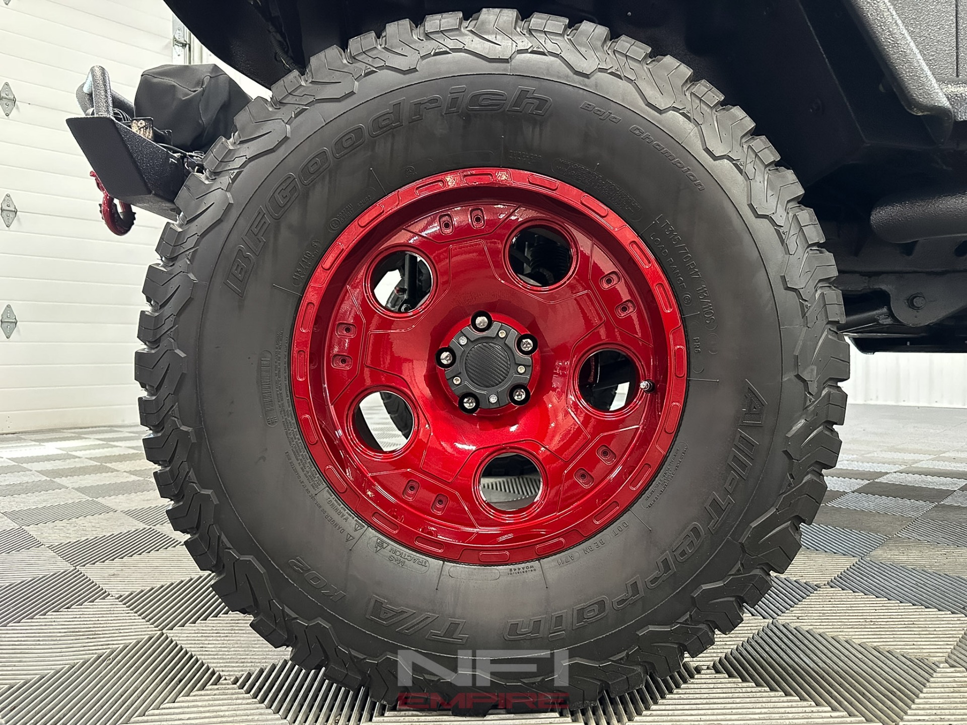 Used-2005-Jeep-Wrangler-Unlimited-Sport-Utility-2D-1746043943 (1)