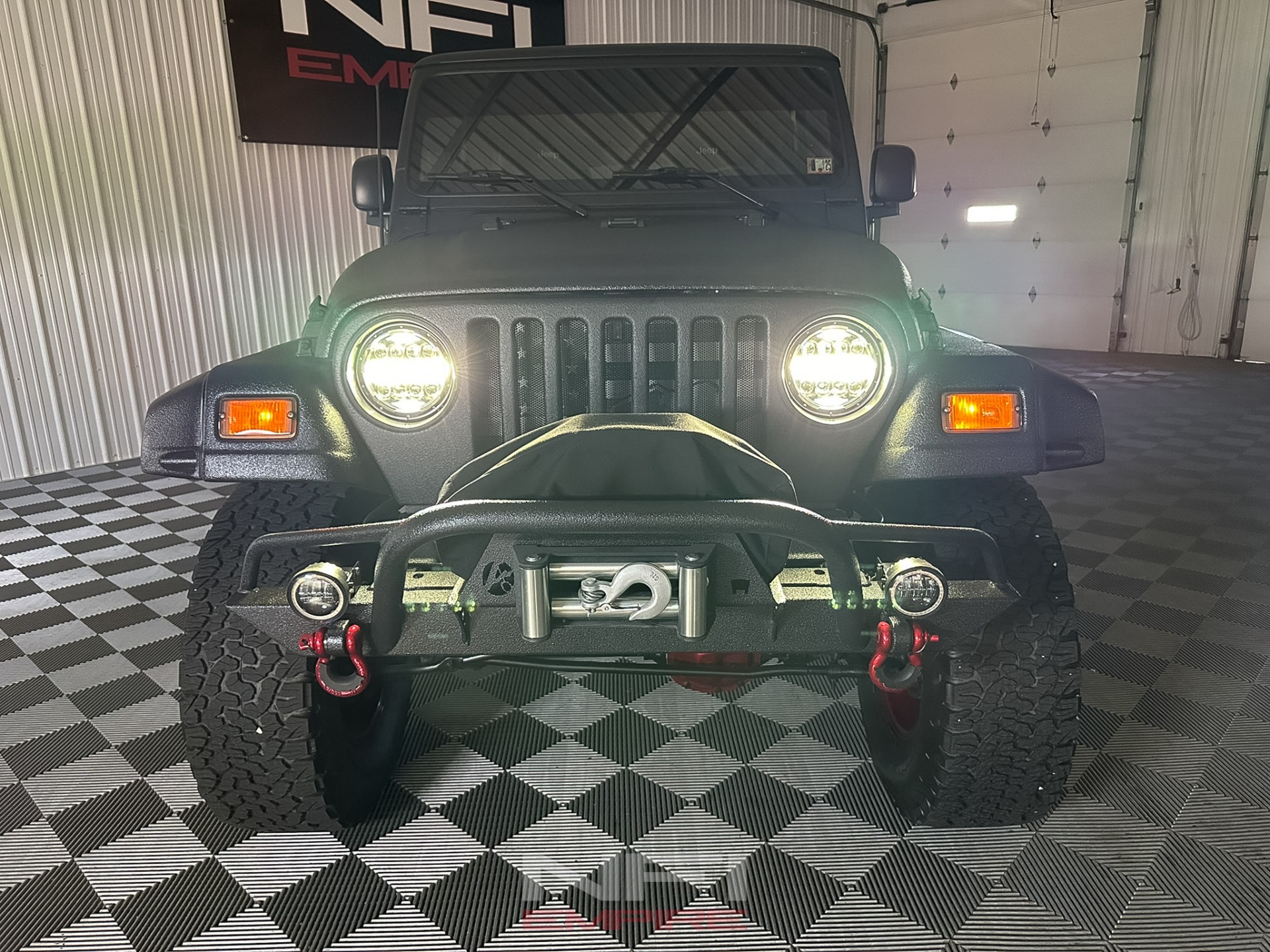 Used-2005-Jeep-Wrangler-Unlimited-Sport-Utility-2D-1746043960