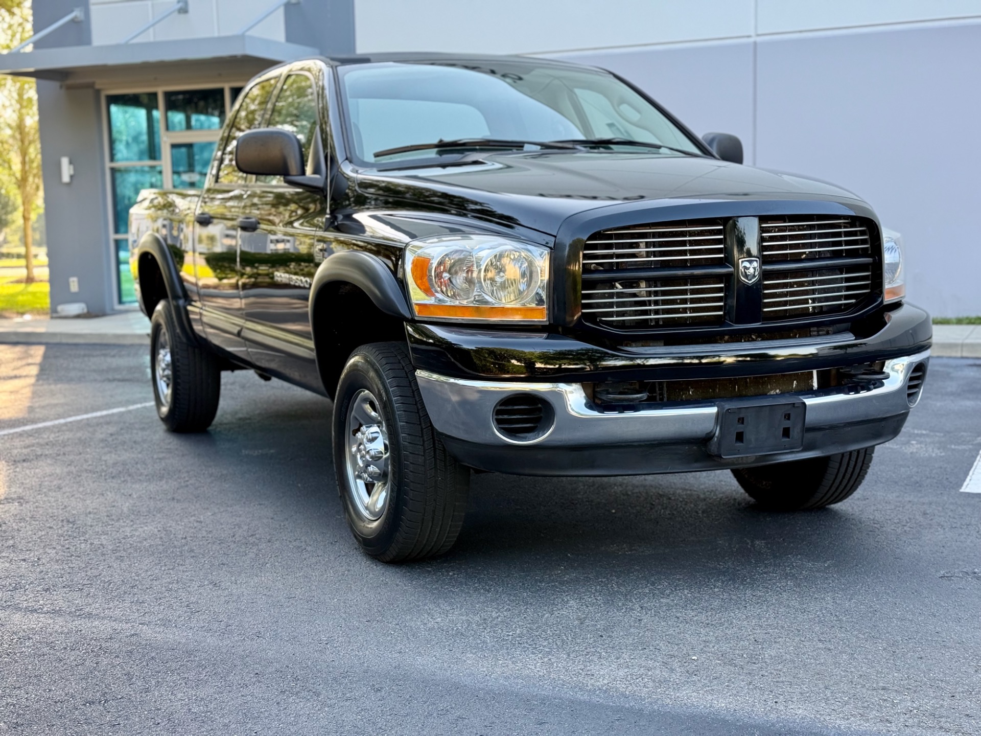 Used-2006-Dodge-Ram-3500-2500-4X4-CUMMINS-59-SOUTHERN-EXCEPTIONAL-SLT-1745266452 (1)